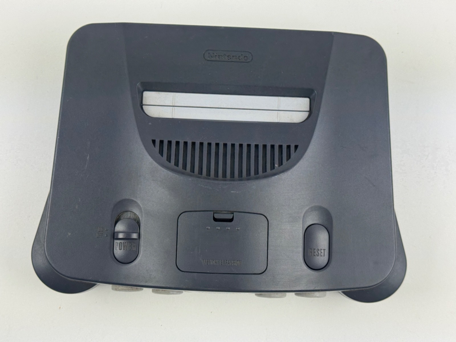 Nintendo 64 N64 NUS-001 System Console Bundle w/ Controllers & Hyper Pak Plus