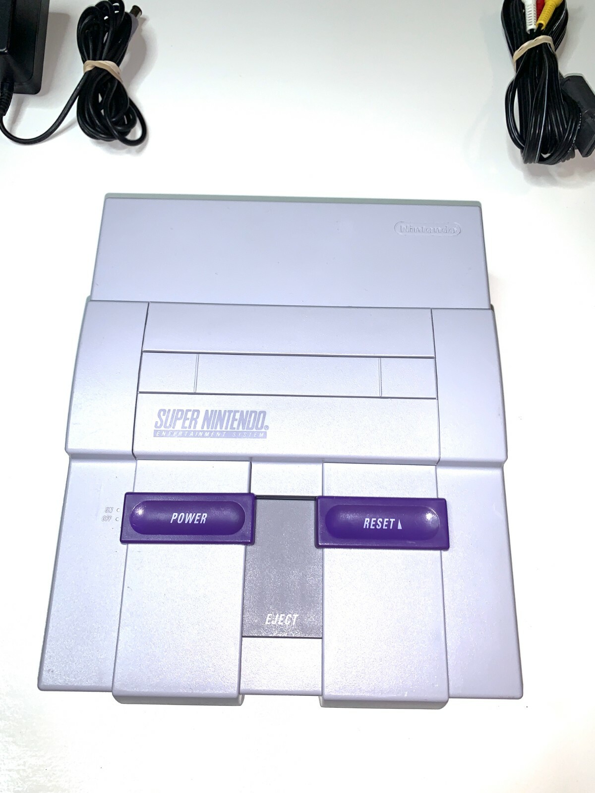Super Nintendo SNES System Console With 2 OEM Controllers Authentic & Clean!!