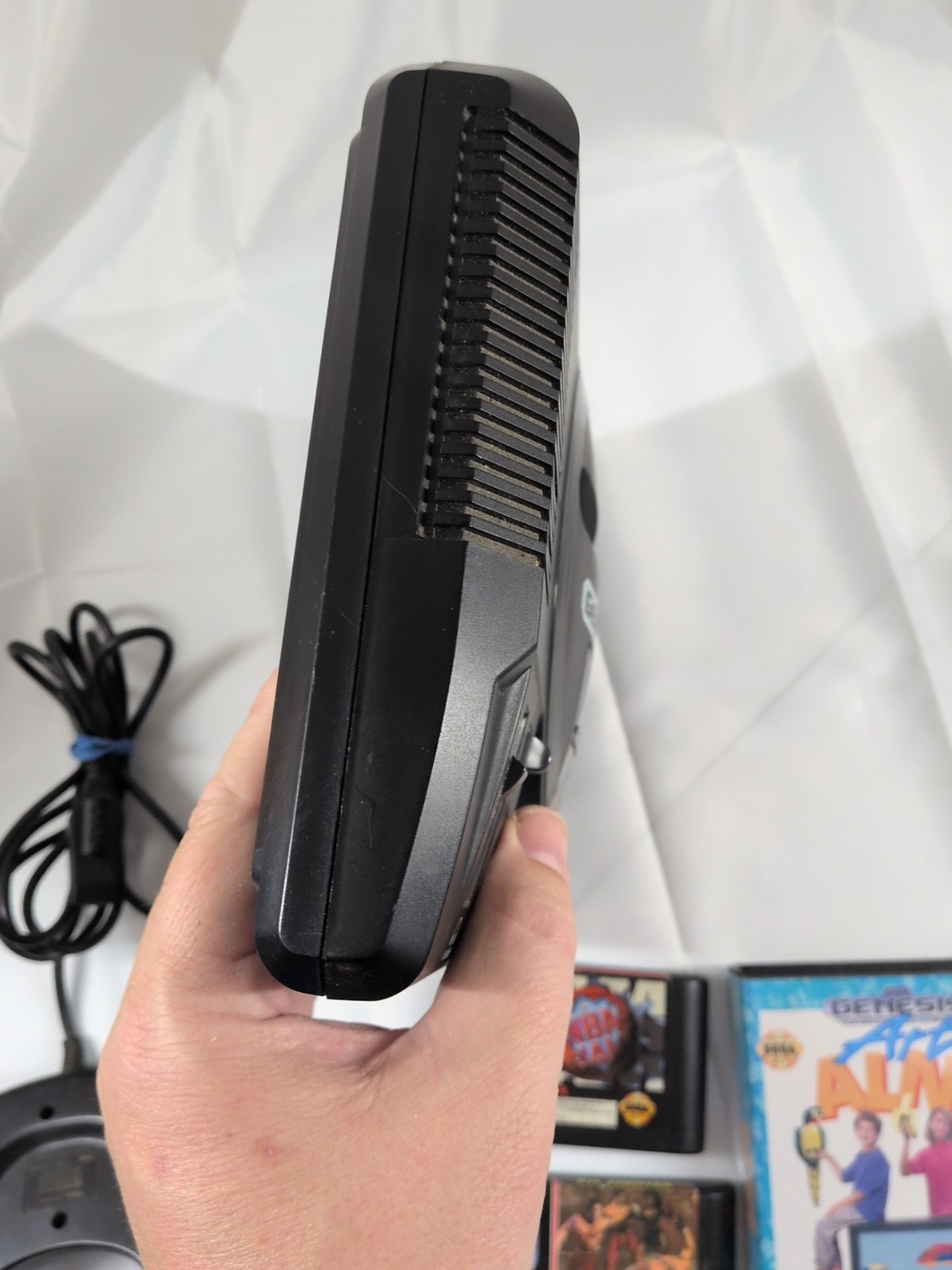 Original SEGA GENESIS Console MK-1601 System + Controller Cords 3 Games Tested