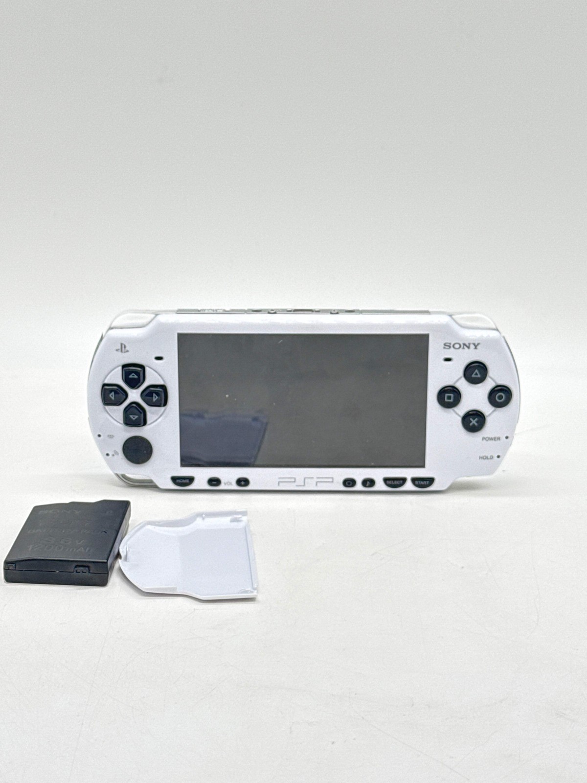 Sony PSP-2000 White Console w/1200mAh Battery & Charger – Read!