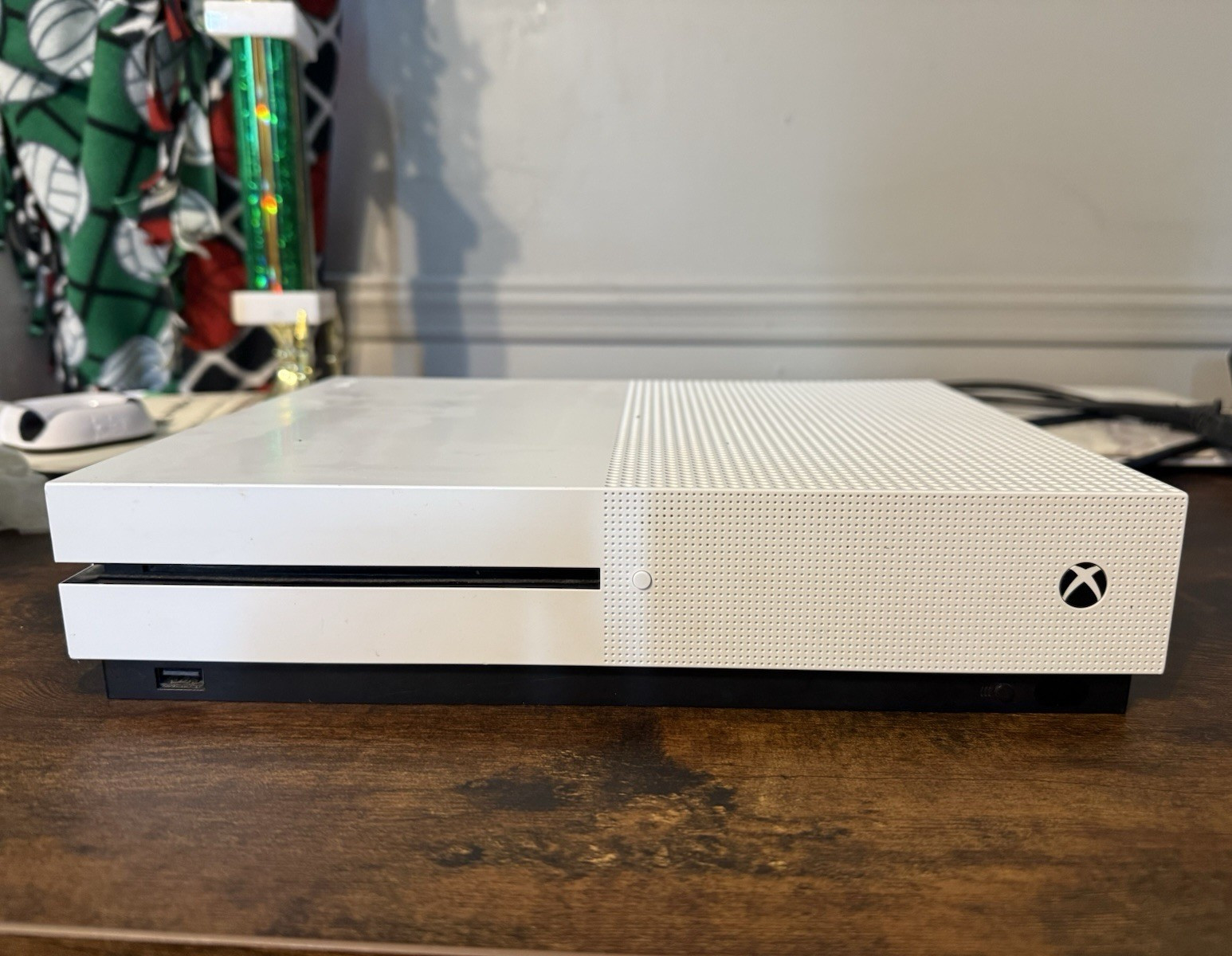 Microsoft Xbox One S White Home Console HDMI USB-A Ethernet IR Out