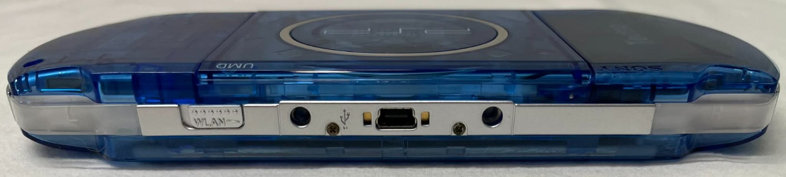 PSP 3000 Clear Blue / IPS Screen / Battery / Sony Charger / Region Free / 32GB