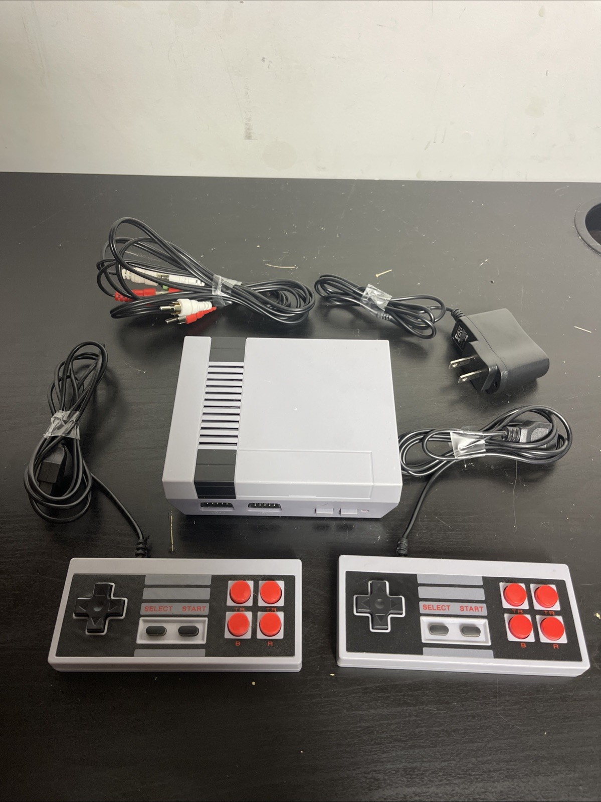 NES Mini Classic Edition Console & Controller Bundle Games Include 620 In 1