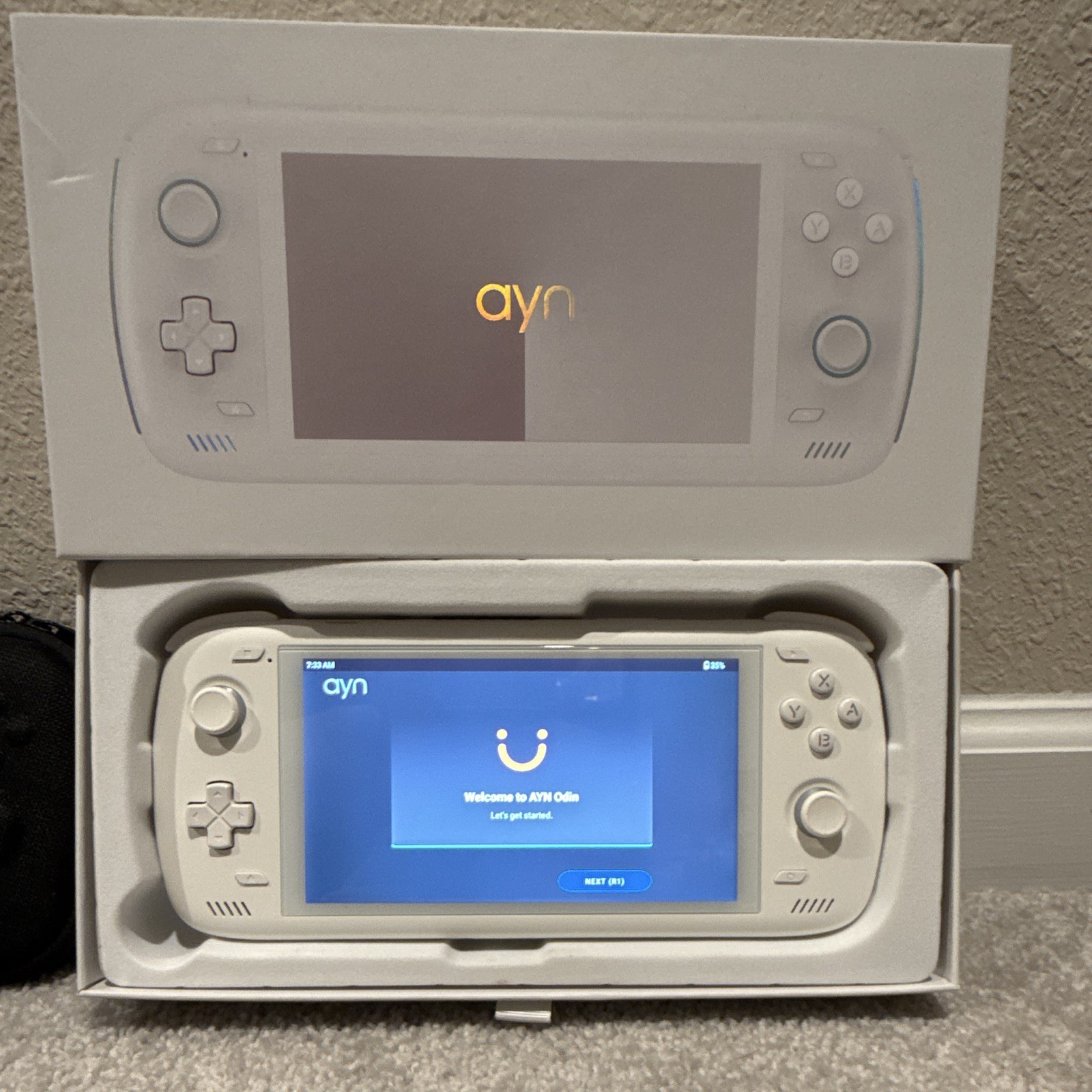 AYN Odin 2 Max WHITE 512GB 16GB RAM SNAPDRAGON 8 GEN 2 CIB Excellent Condition