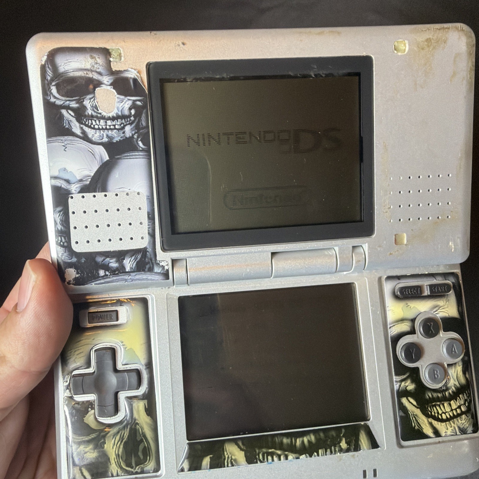 Nintendo DS Original Console NTR-001 Titanium Silver w/ charger – Working (READ)