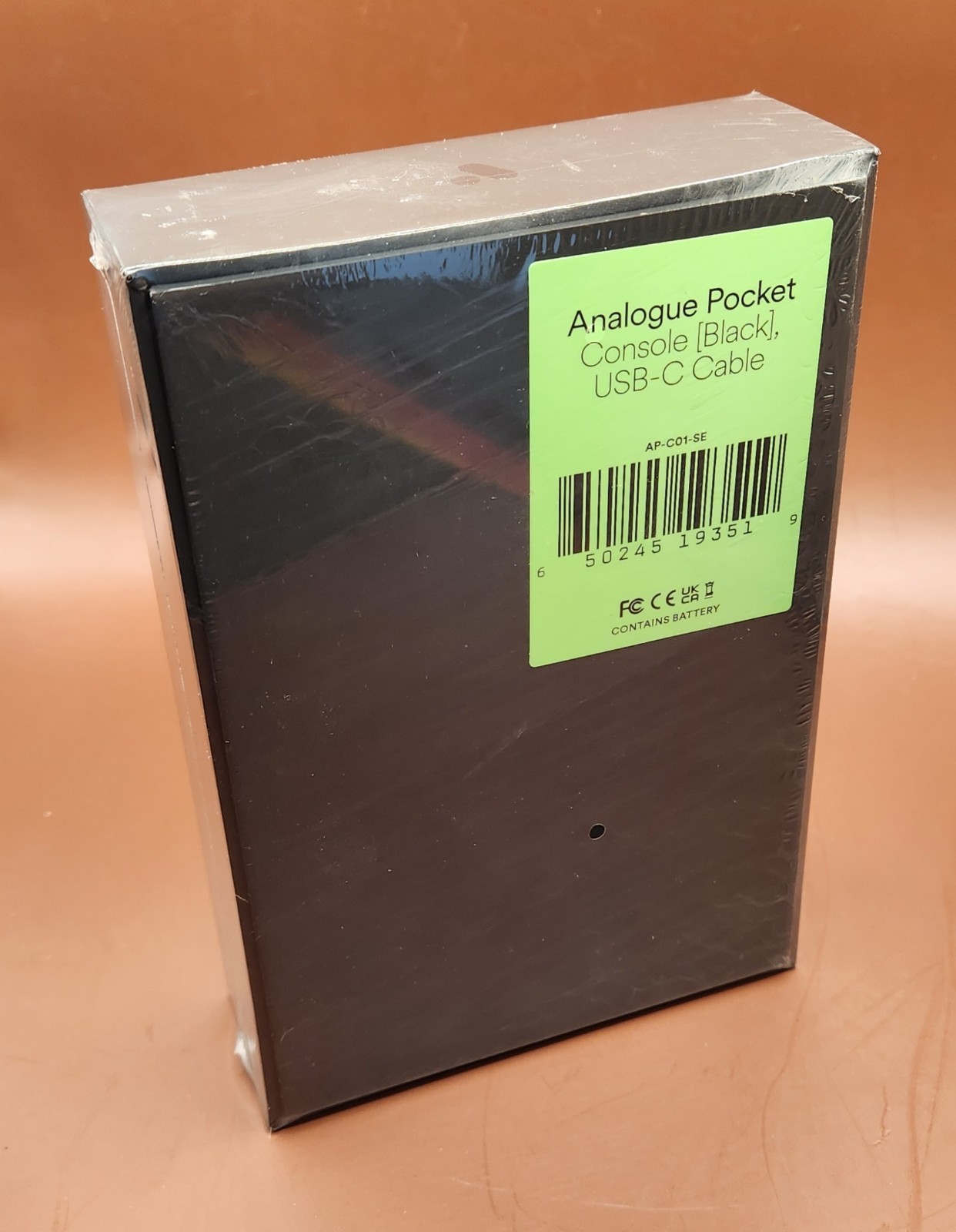 Analogue Pocket Black Console AP-C01-SE + Official Fast Charging Power Supply –