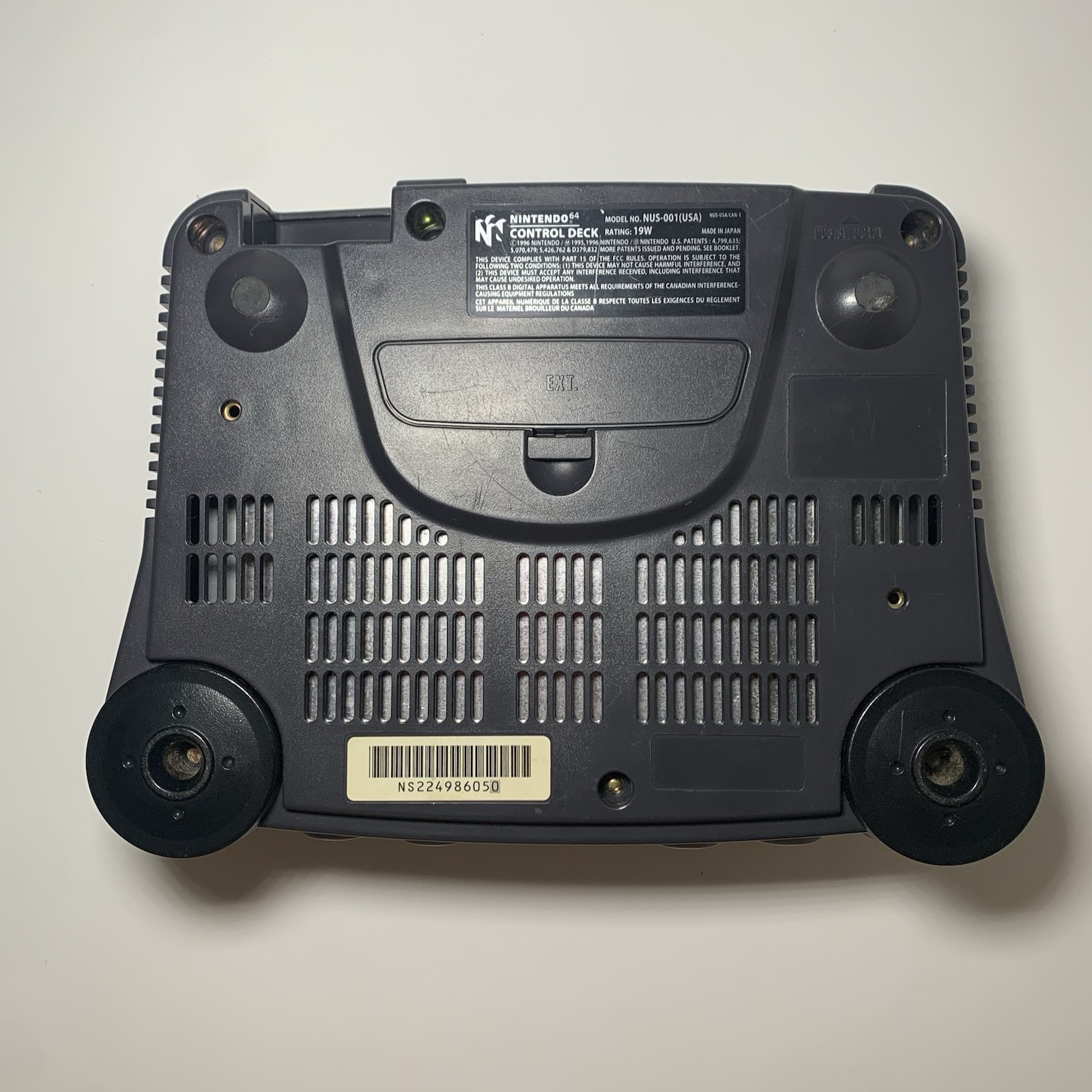 Nintendo 64 NUS-001(USA) Black Console w/ Green Controller/Cables