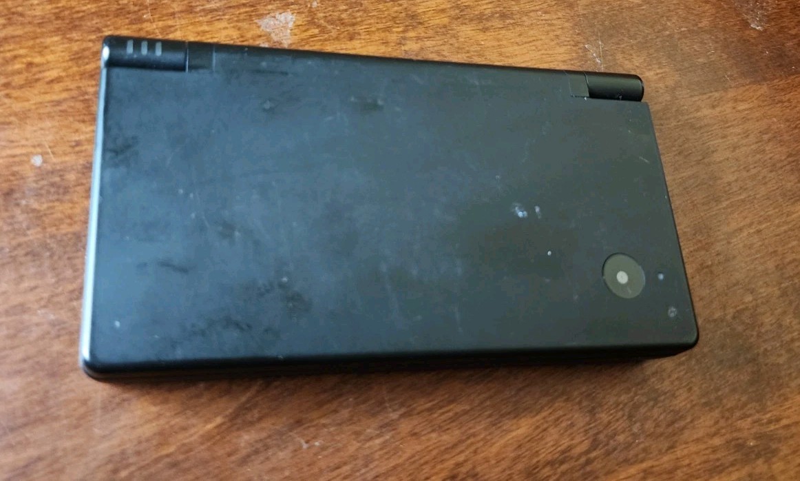 Nintendo DSi TWL-001 Black Bundle Super Mario 64 DS *NO CHARGER*