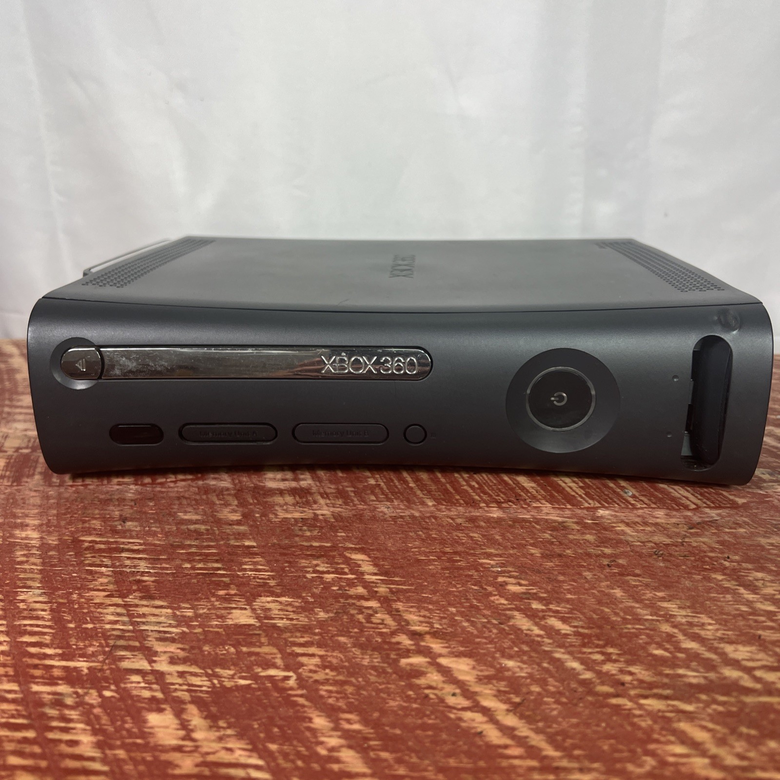 Microsoft Xbox 360 Elite 120GB Console System Bundle 4 Games AV & Power Cables
