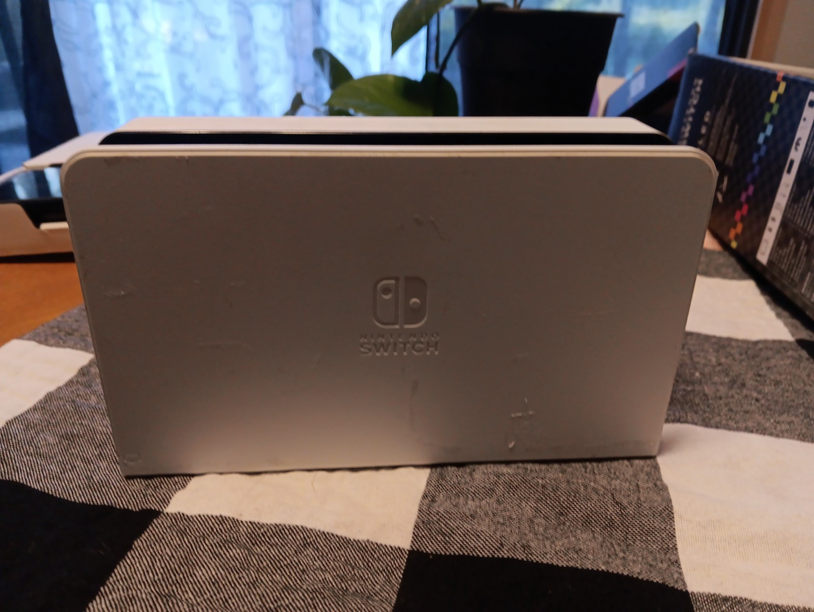 Nintendo Switch OLED Decent Condition Nearly Everything Included+2 Games