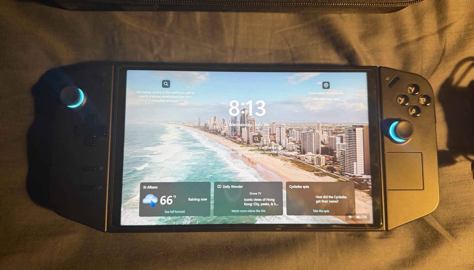 Lenovo Legion Go 8.8″ 144Hz WQXGA Handheld AMD Ryzen Z1 Extreme 16gb 1TB SSD