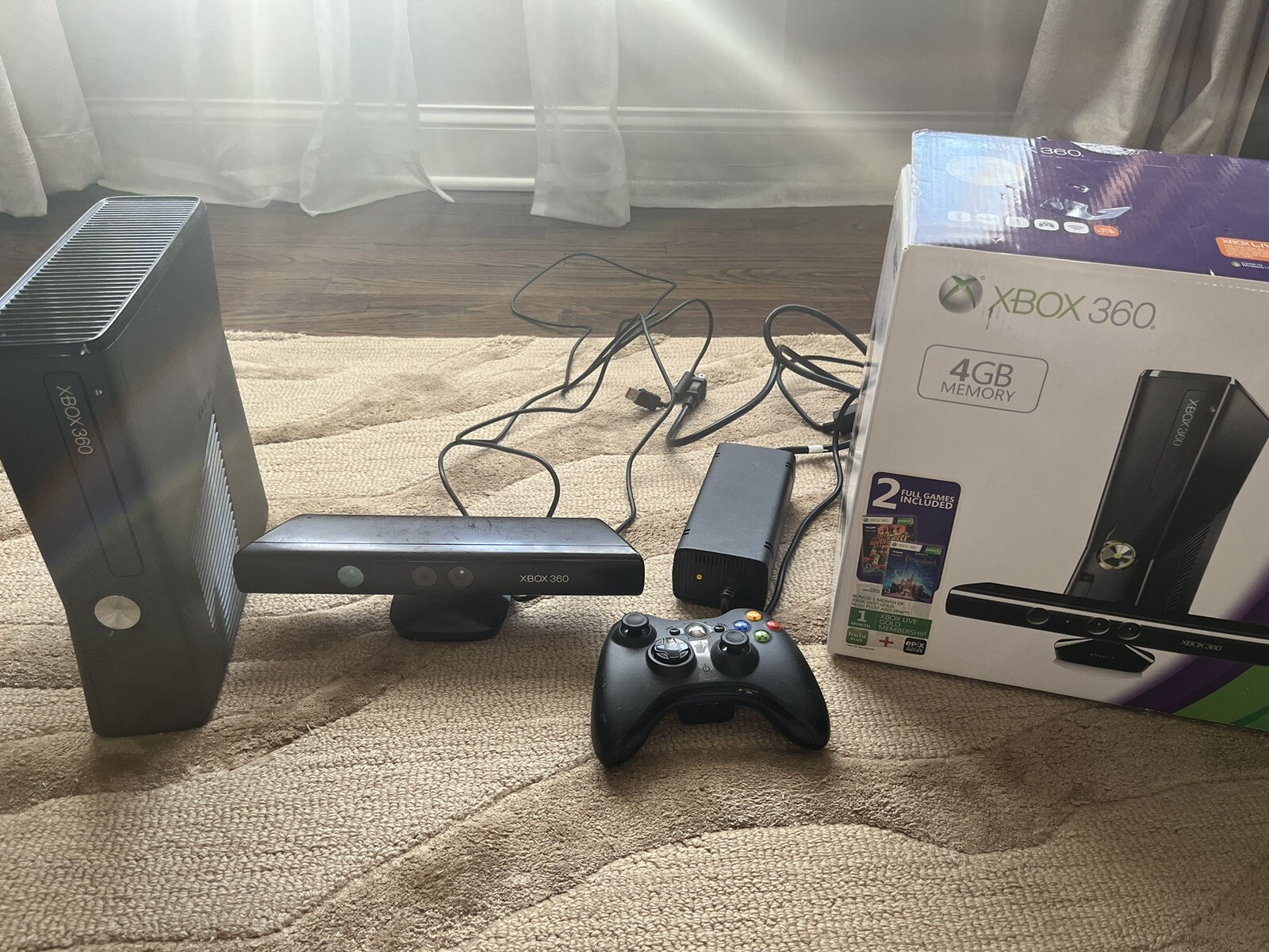 Microsoft Xbox 360 S Gaming Console and Kinect – Black