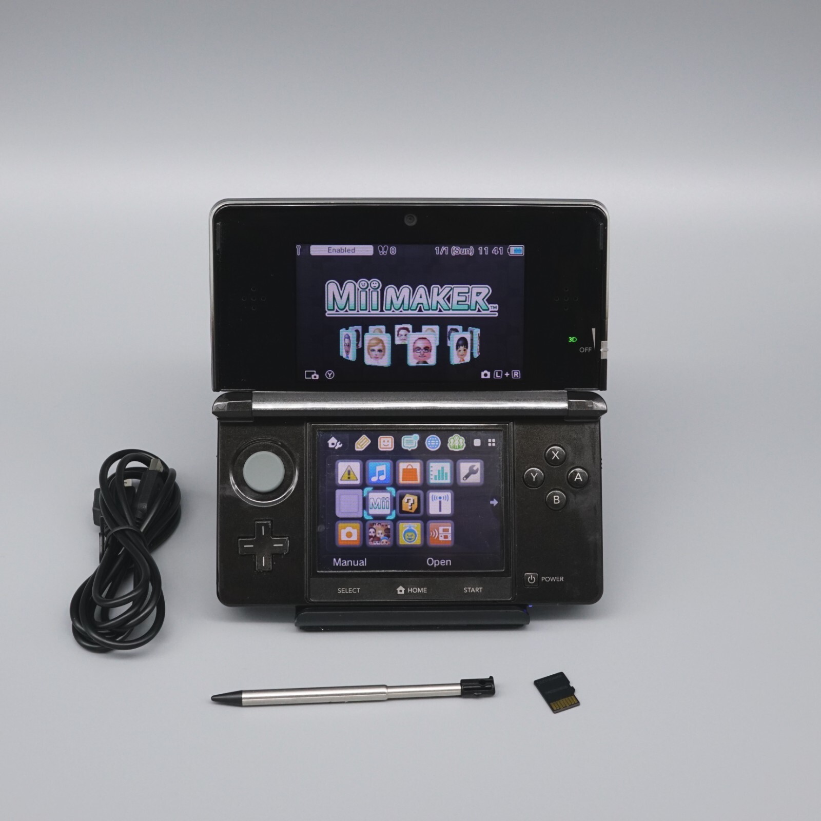 Nintendo 3DS Original Console w/ Stylus + SD Card +Charger (US Seller)