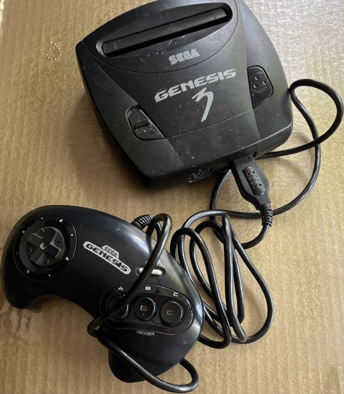 SEGA Genesis 3 Black Console Composite RCA Cartridge Slot w/ Controller