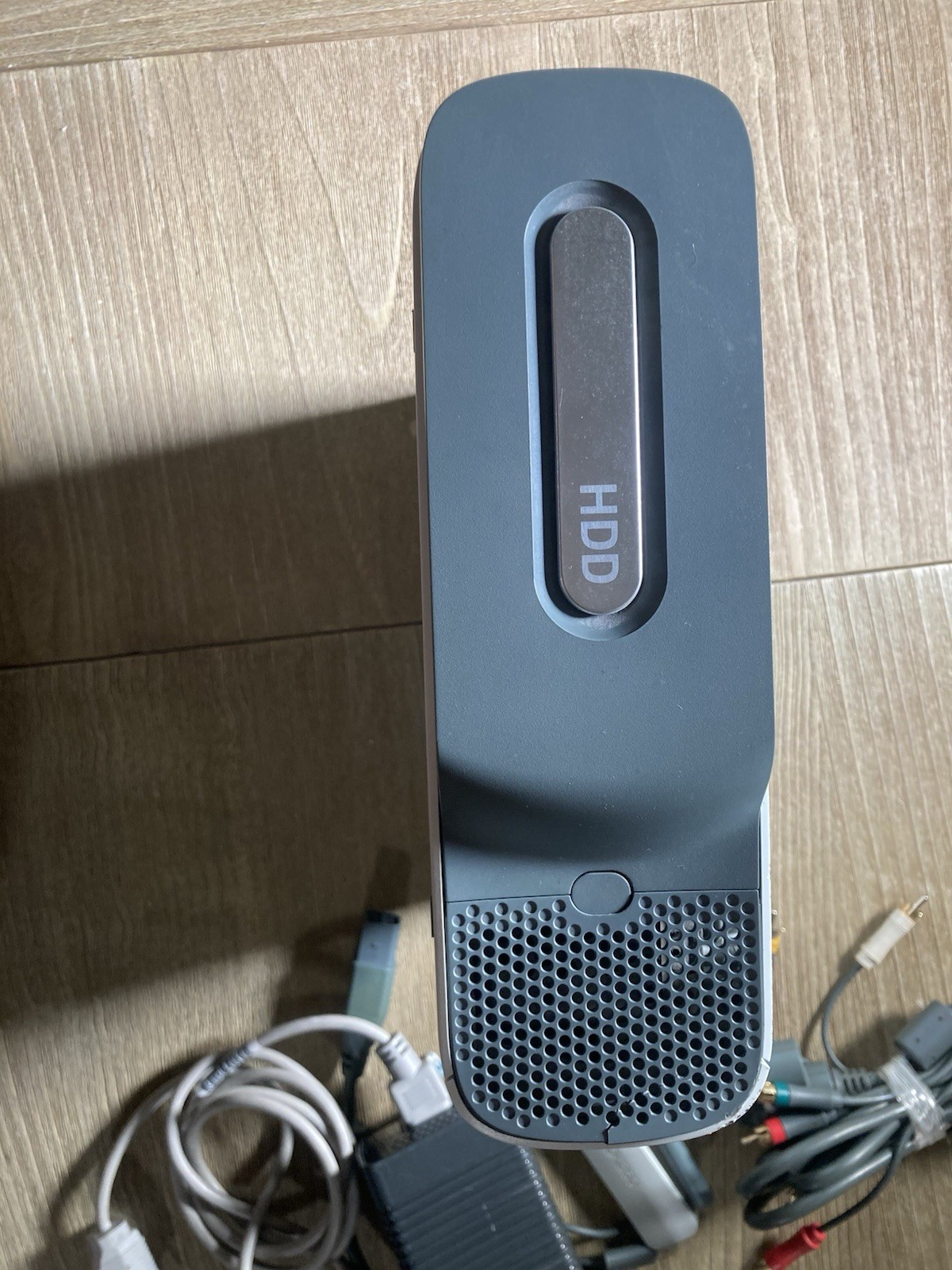 Microsoft Xbox 360 Pro 20GB Home Console – power brick , Wireless a/b/g And VGA