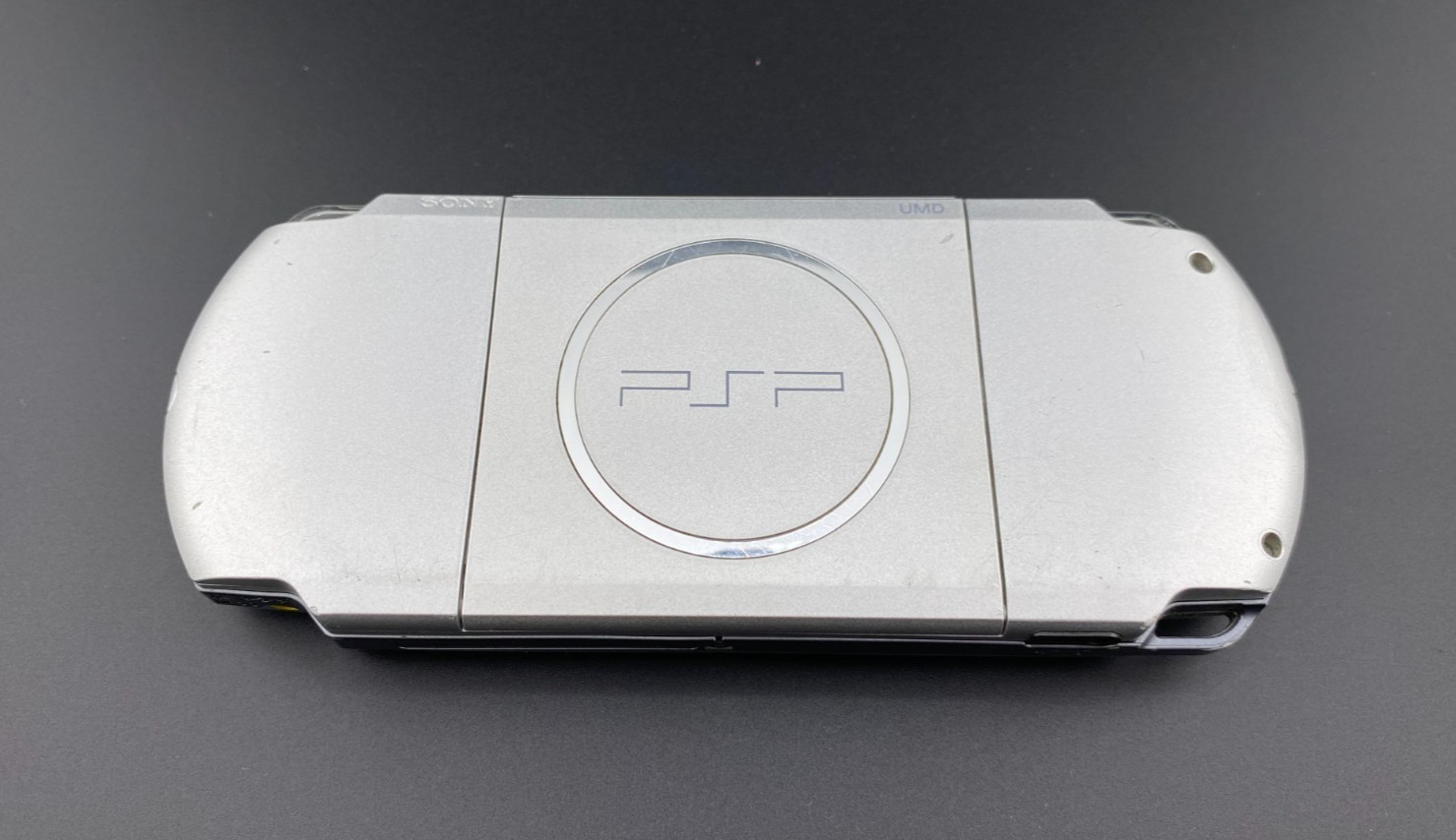 Sony PlayStation Portable PSP Handheld Console (PSP-3001) Ratchet & Clank in Box