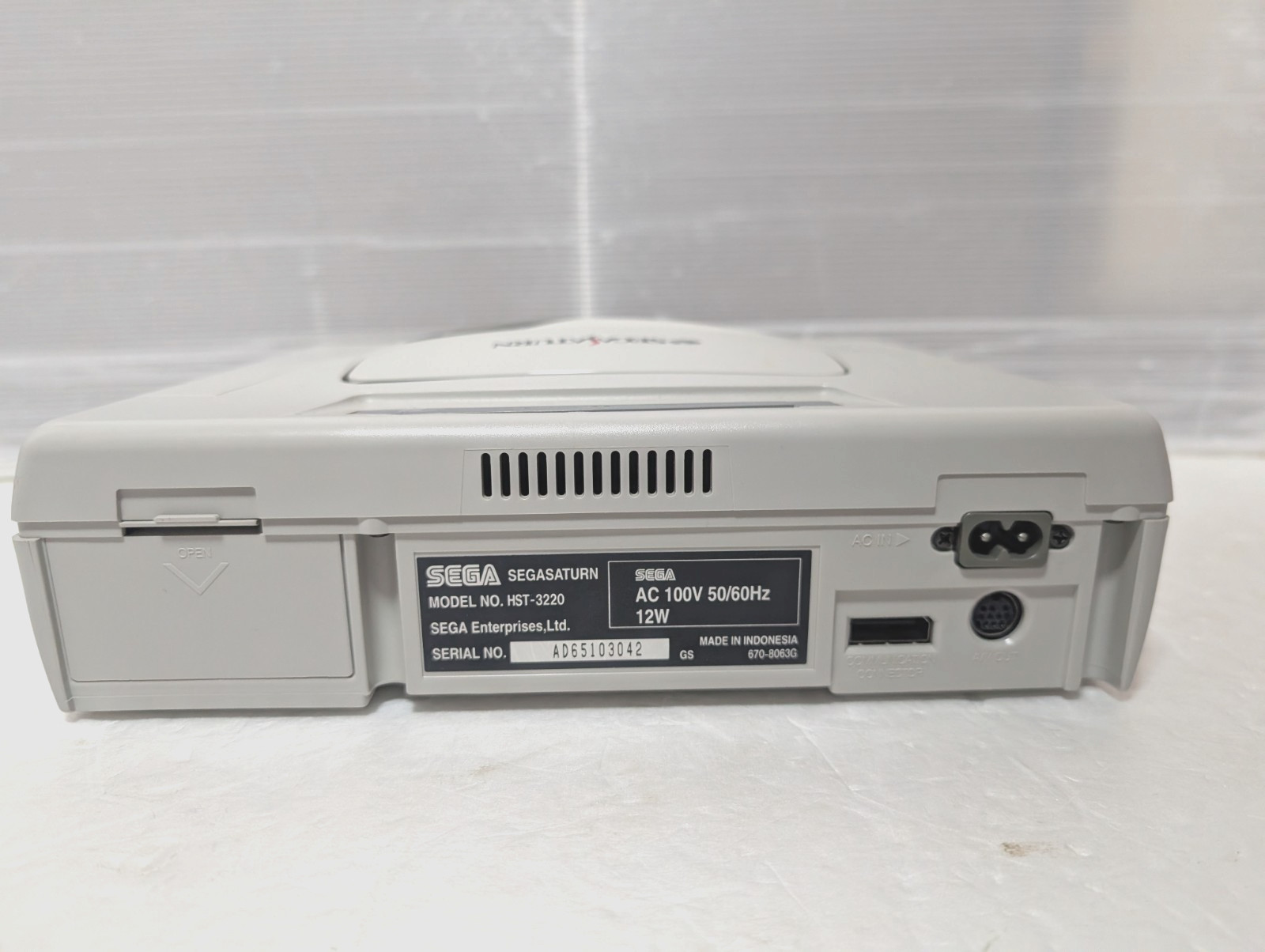 Sega Saturn White Console 4MB RAM MARVEL Super Heroes VS Street Fighter Japan