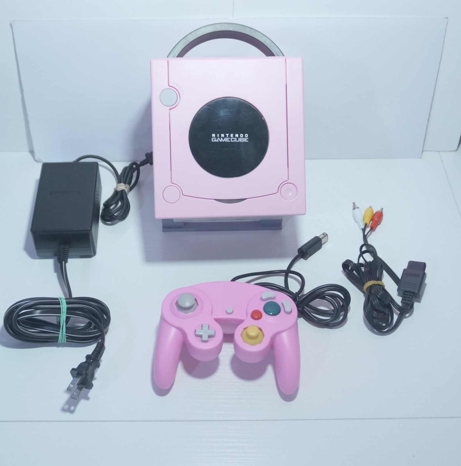 Pastel Pink Nintendo GameCube Console DOL-001 (USA) with Pink LED & Controller
