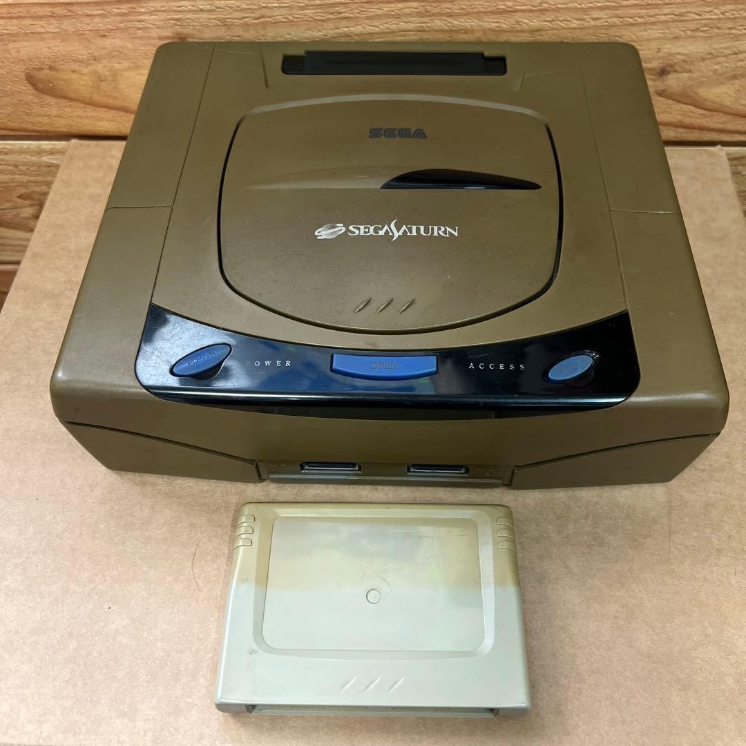 Sega Saturn HST-3200 Gray Console 2Controllers 8games tested working s2082M