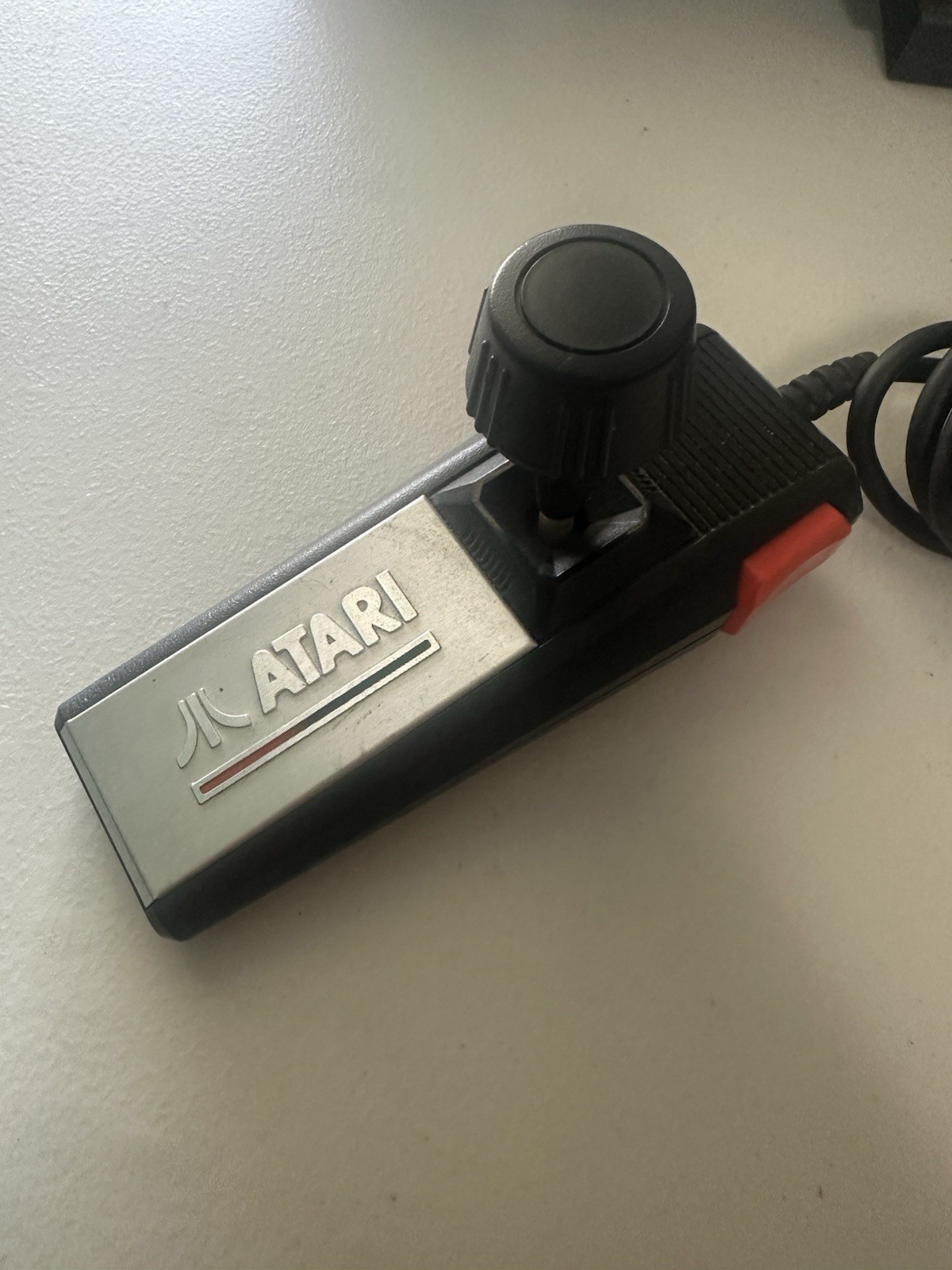 Atari 2600 Junior Jr Video Game Console w/ joystick – TESTED
