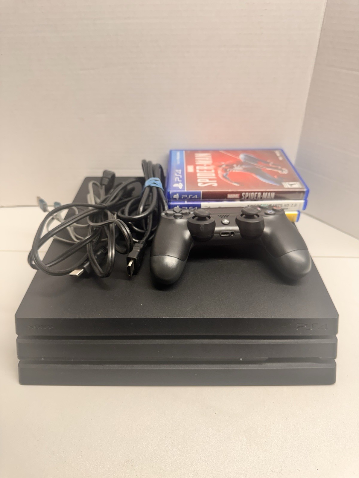 Sony PlayStation 4 Pro 1TB Black Console Bundle – Tested (3 Games)