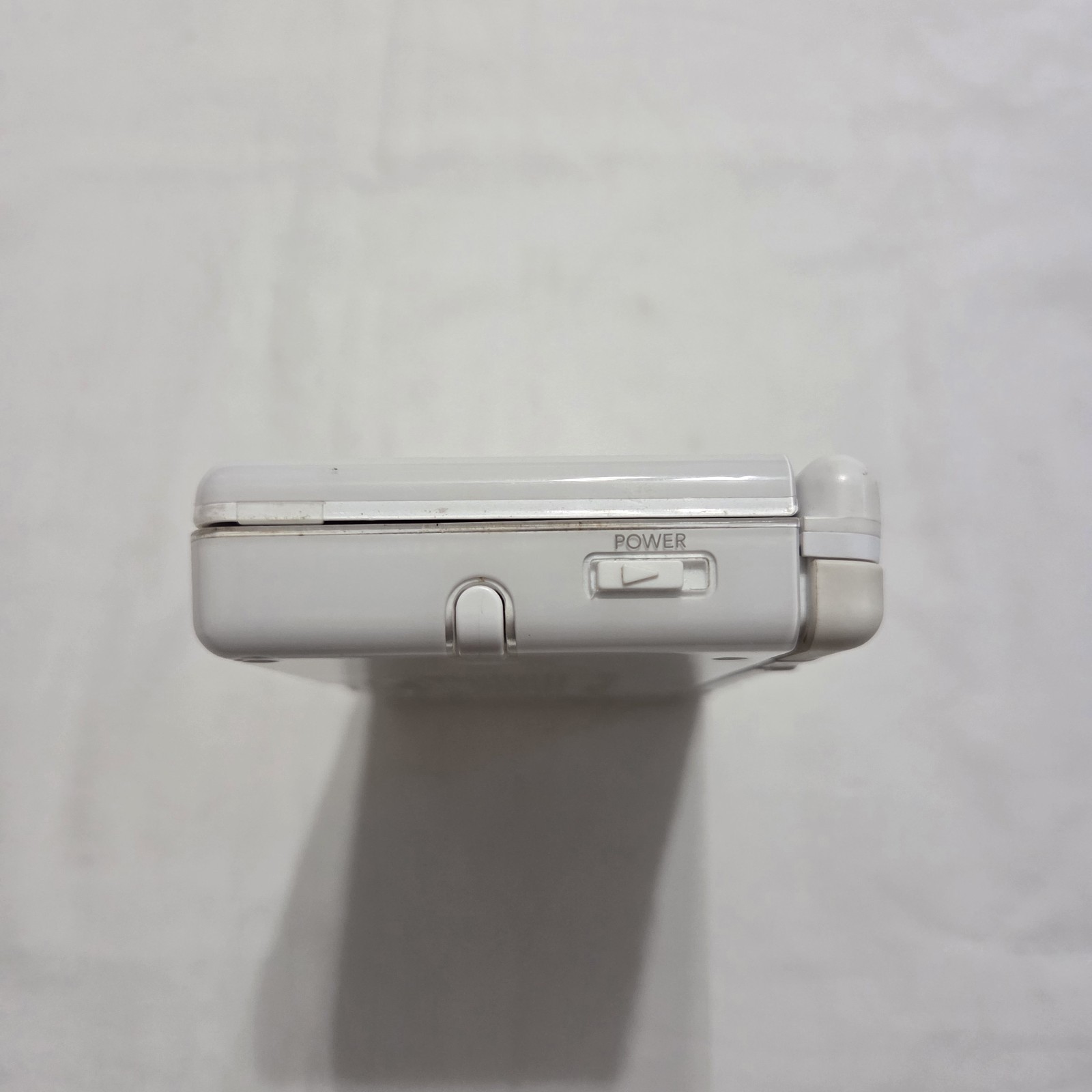 Broken Nintendo DS Lite White Handheld Console Multiple Issues Turns On – READ