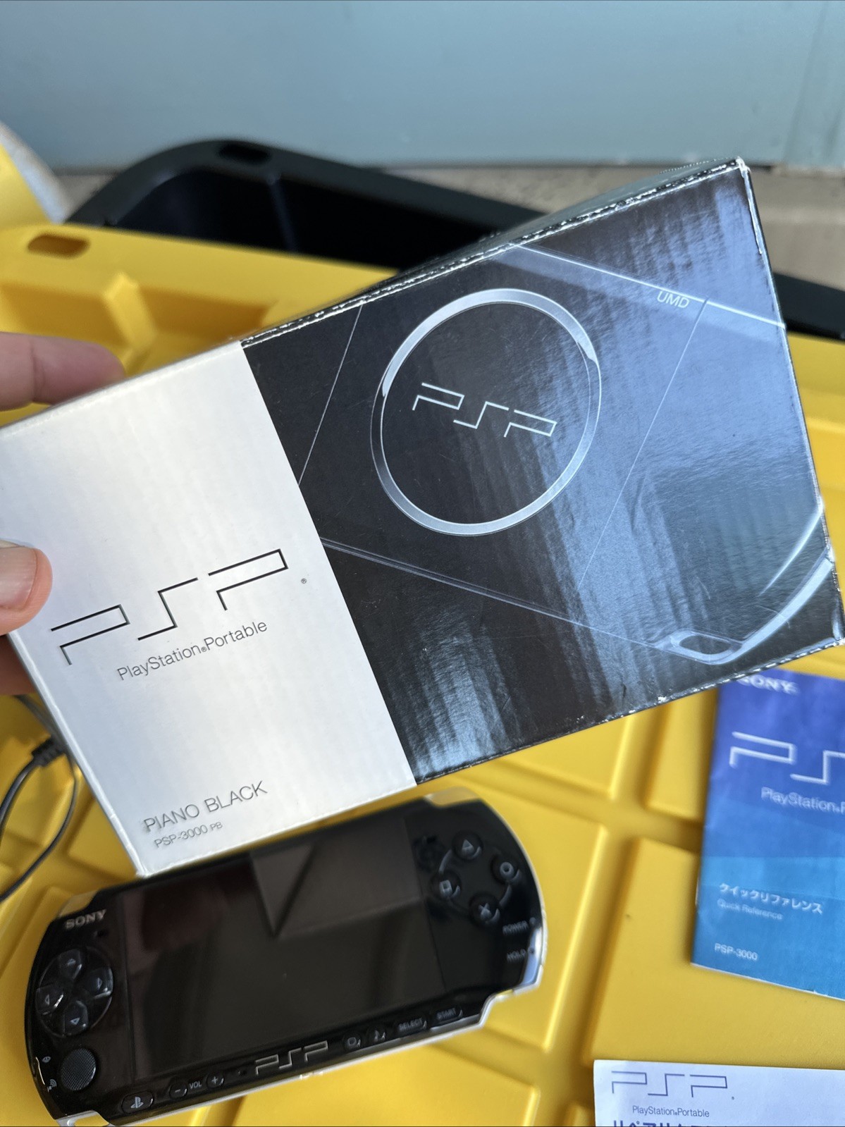 Sony PSP-3000 Playstation Portable Console Japan – Piano Black