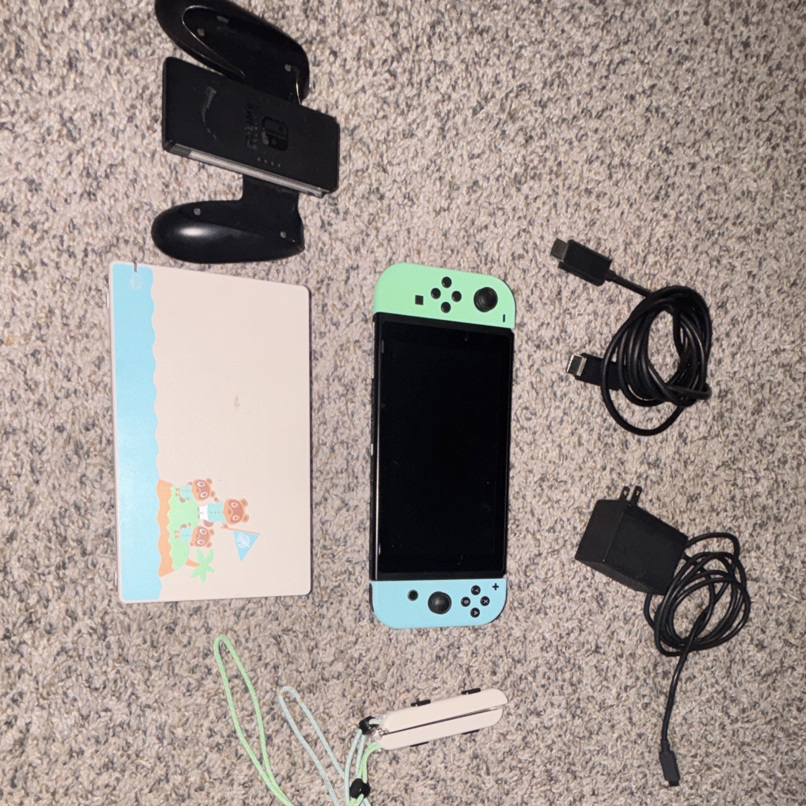 Nintendo Switch Animal Crossing New Horizons Edition 32GB Bundle w/ Dock Box