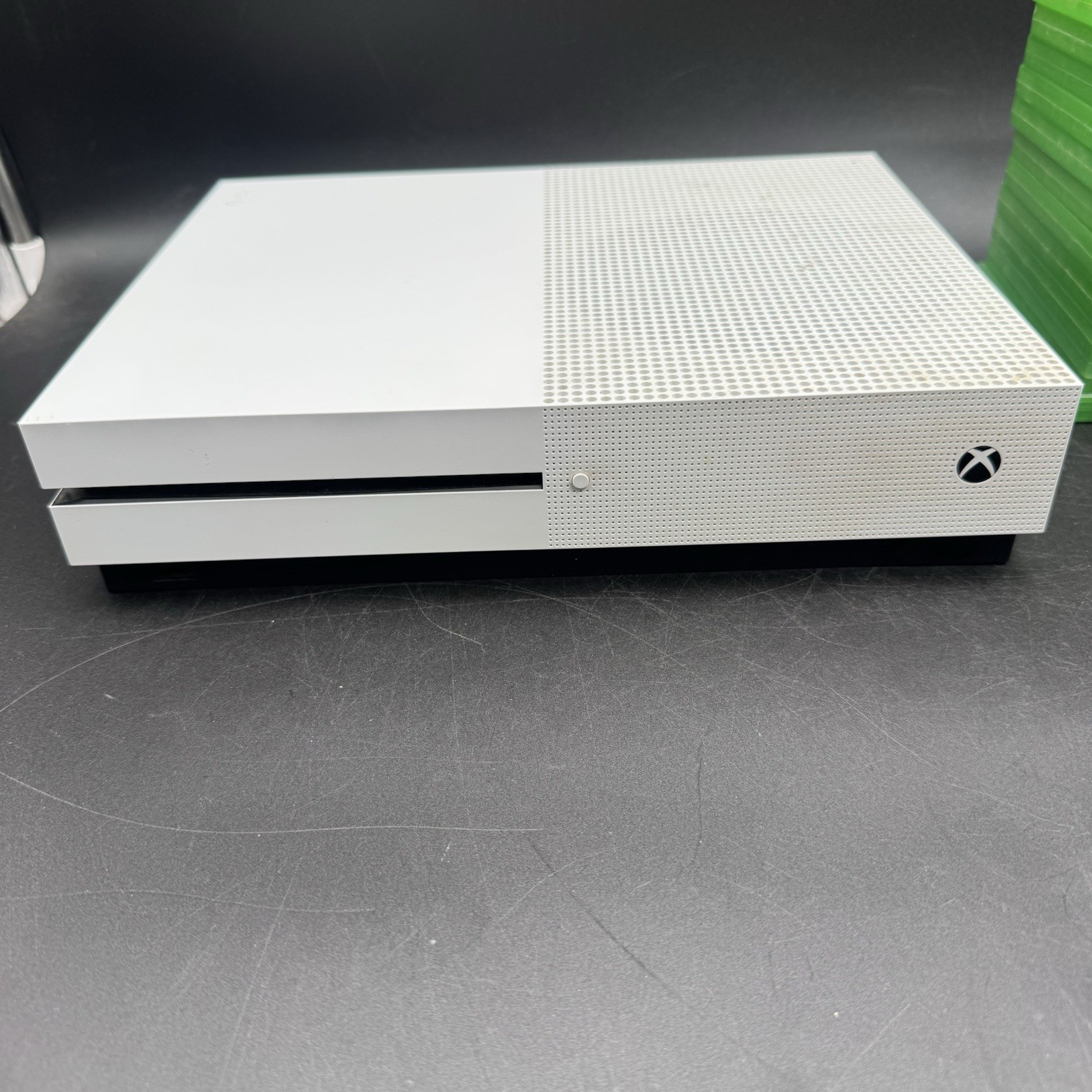 White Xbox One S Bundle W/ 3 Controllers 11 Games & Cords Tested And Working