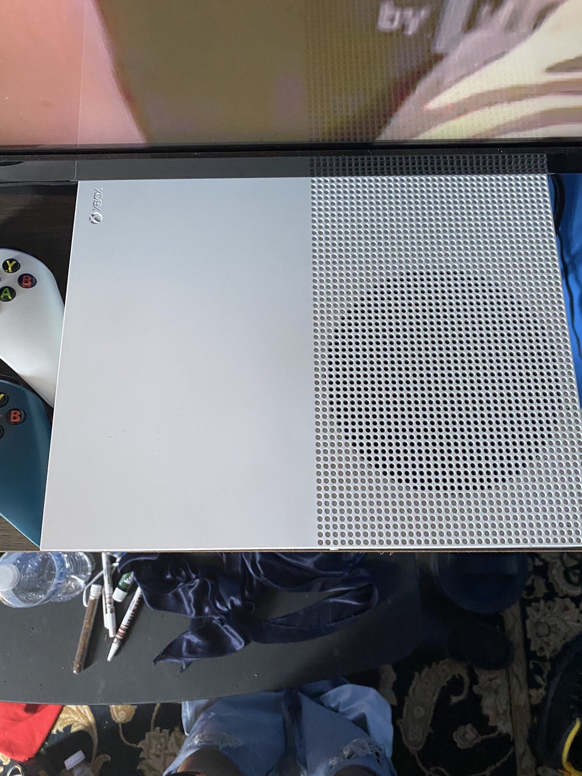 Microsoft Xbox One S 500GB White Minecraft Console With 11 Games