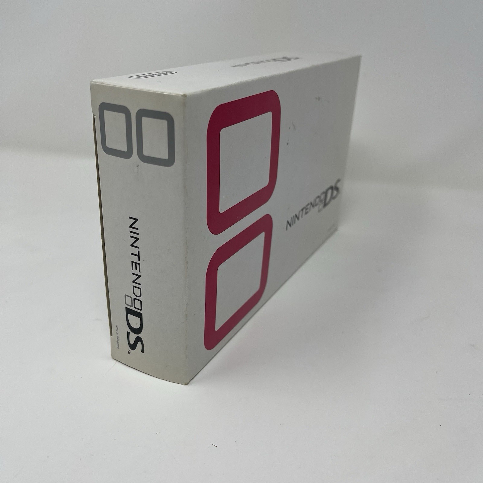 Silver Nintendo DS Original – (NTR-001 ) w/ Box – Good Condition – Japanese