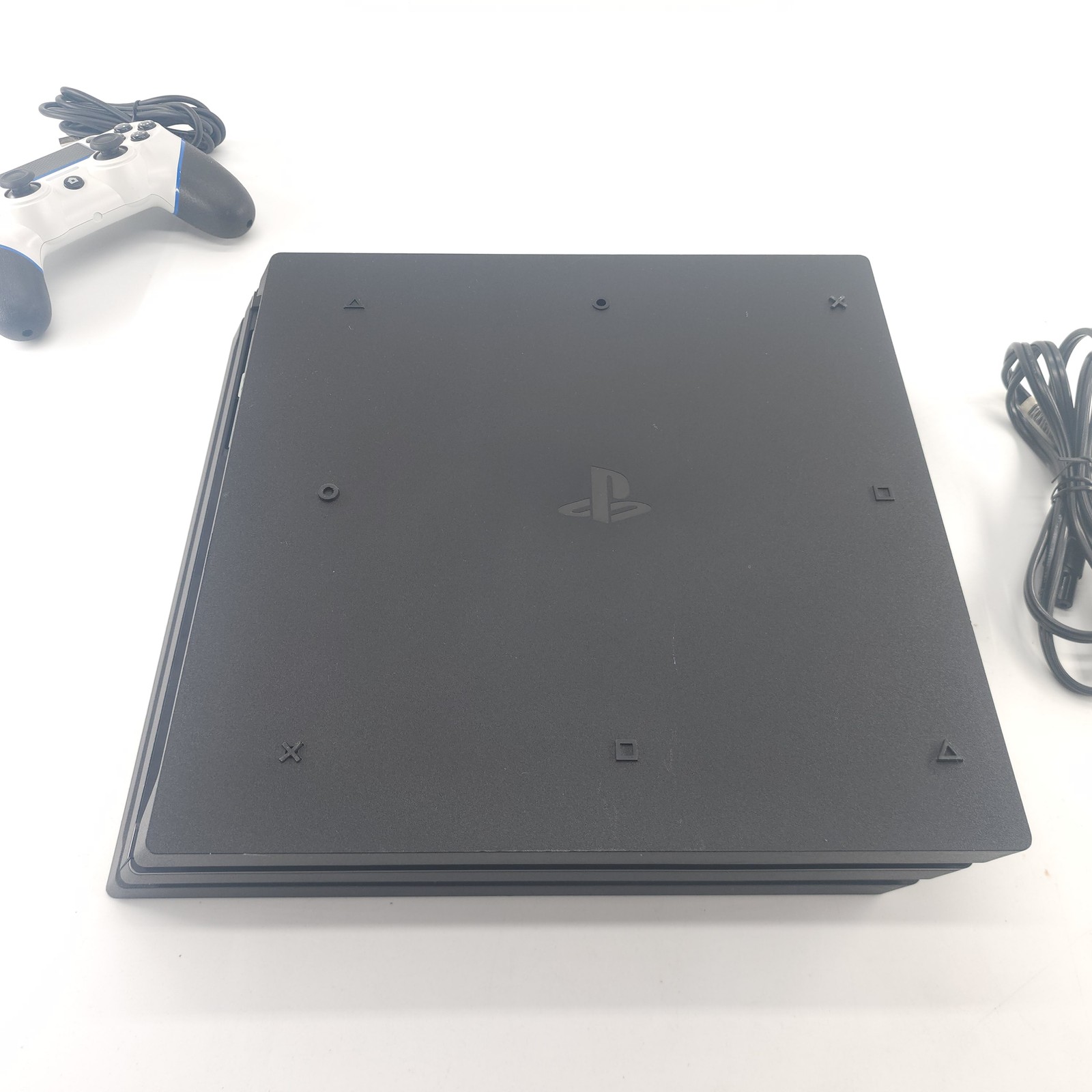 Sony PlayStation 4 Pro CUH-7215B 2TB, Jet Black w/ Wired Controller, Excellent