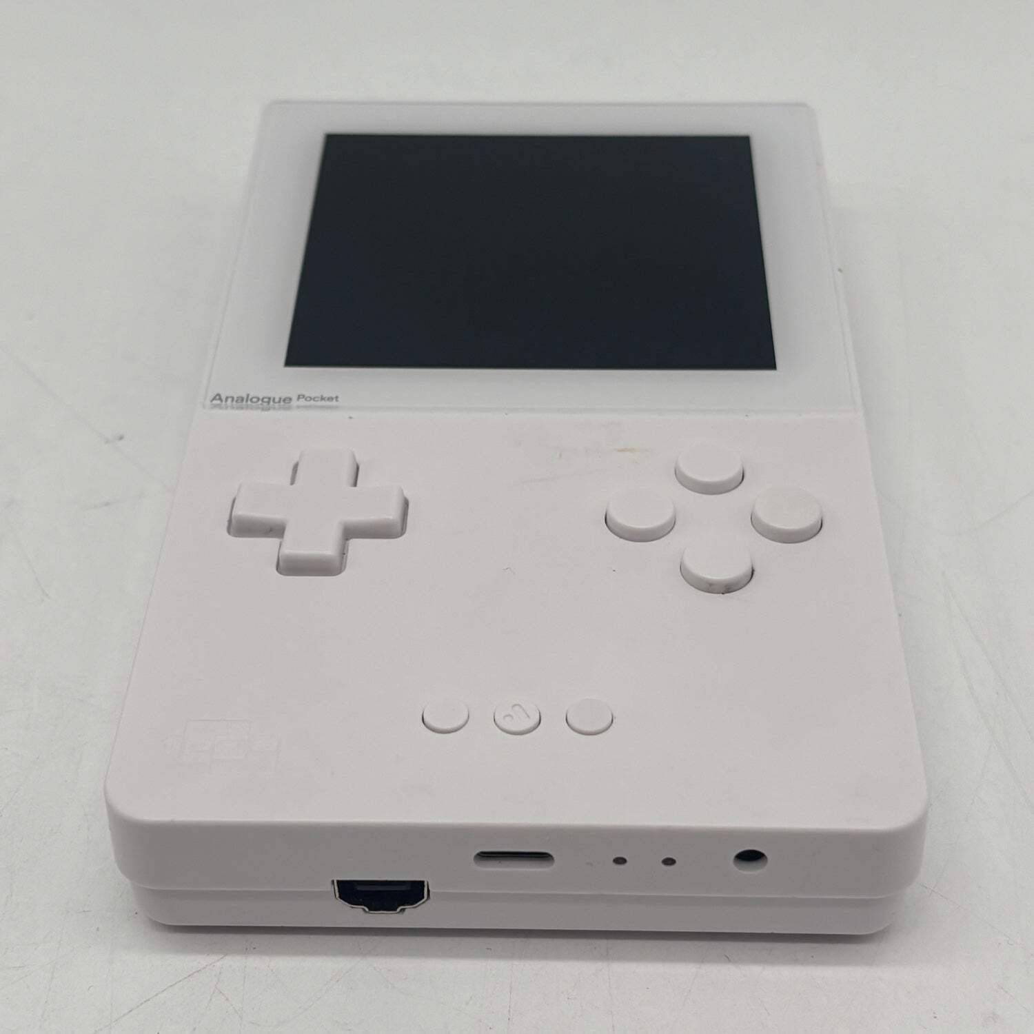 Analogue Pocket Handheld Video Game Console FPGA