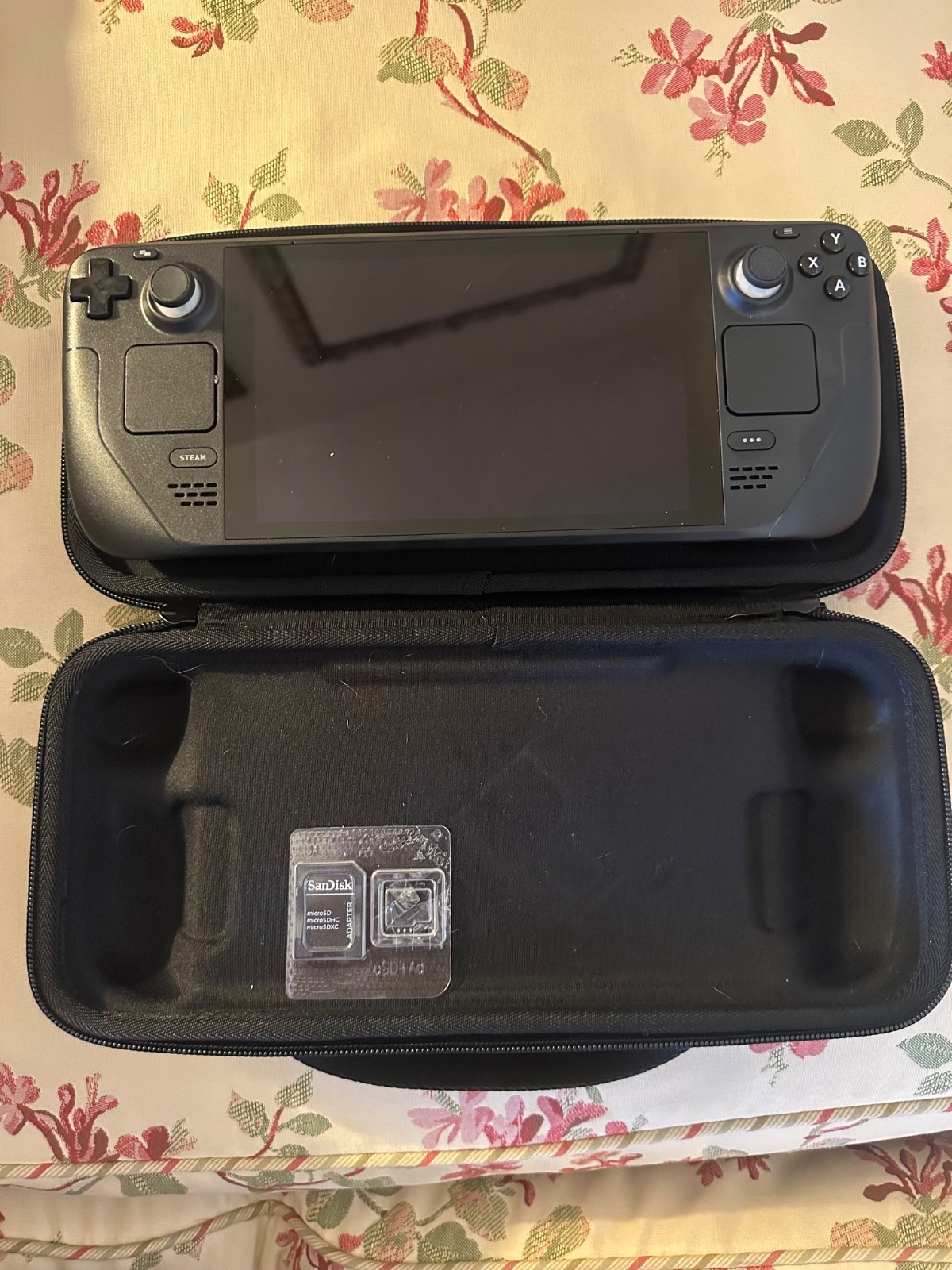 Valve Steam Deck 1 TB- charger not included