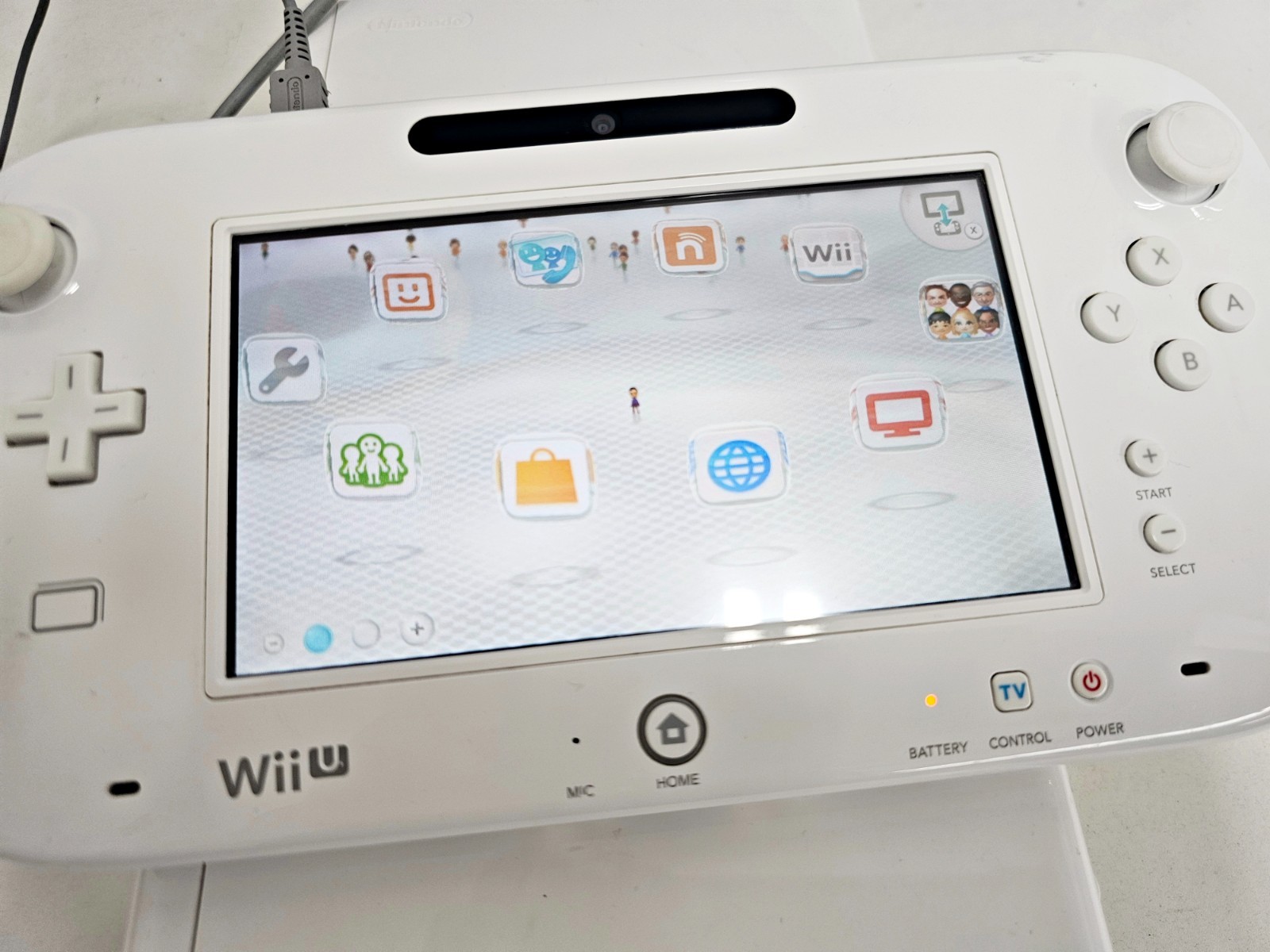 Nintendo Wii U Console White Set 32GB 736 Japan