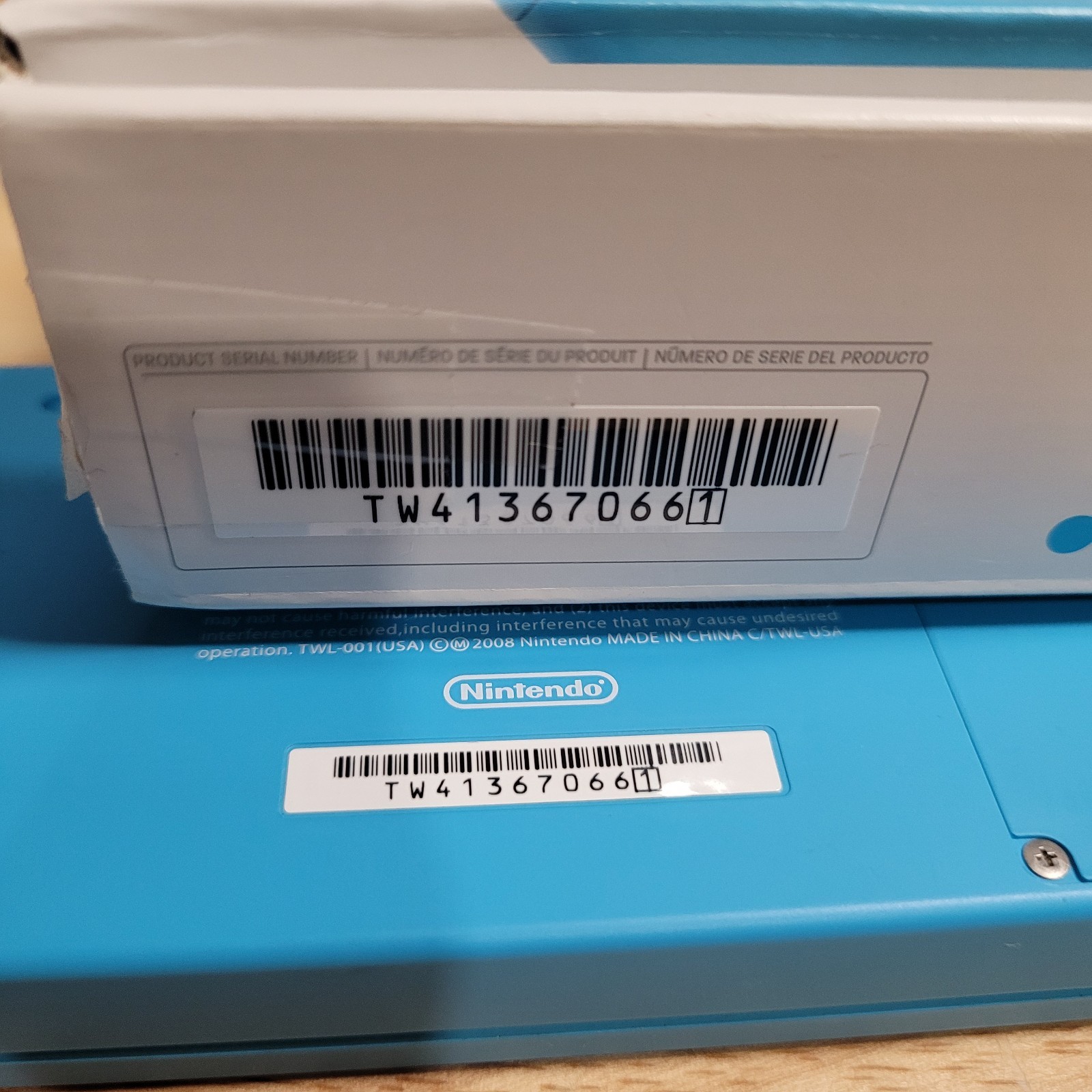Nintendo DSi Light Blue Console CIB Complete in Box Matching Serial – Tested