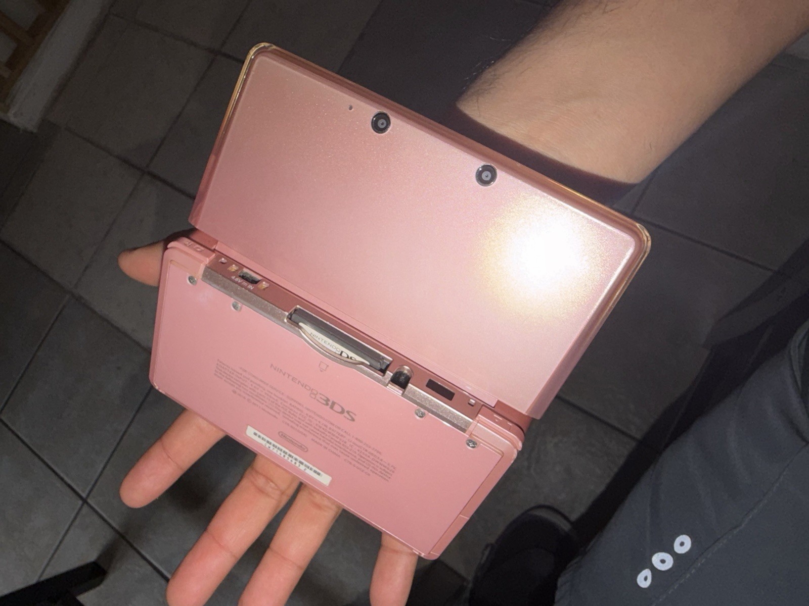 Nintendo 3DS XL Pink Handheld Console Wi-Fi, 4GB, NTSC-U/C SPR-001