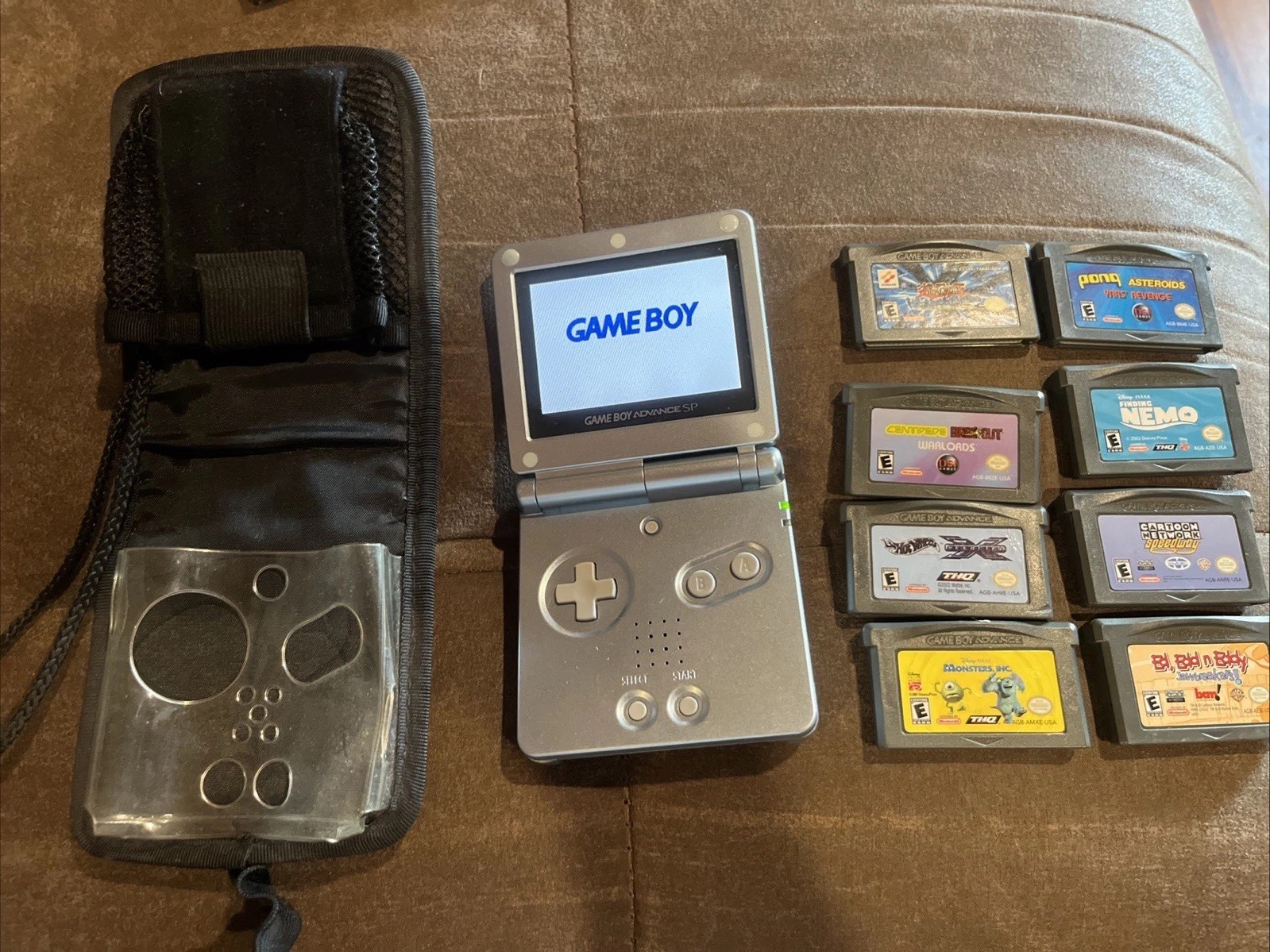 Nintendo Game Boy Advance SP Handheld System Blue , 8 games included *tested*