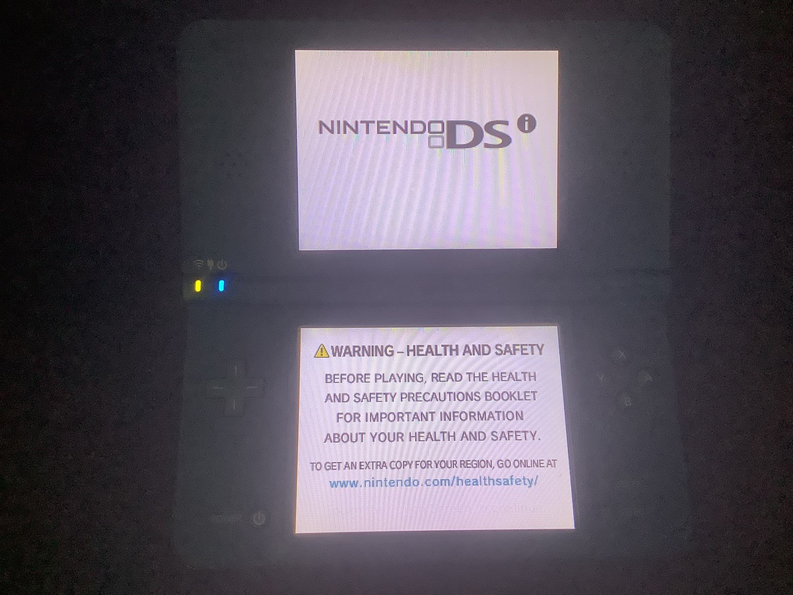 Nintendo DSi XL Handheld System – Midnight Blue – *CONSOLE ONLY* *NO AC ADAPTER*