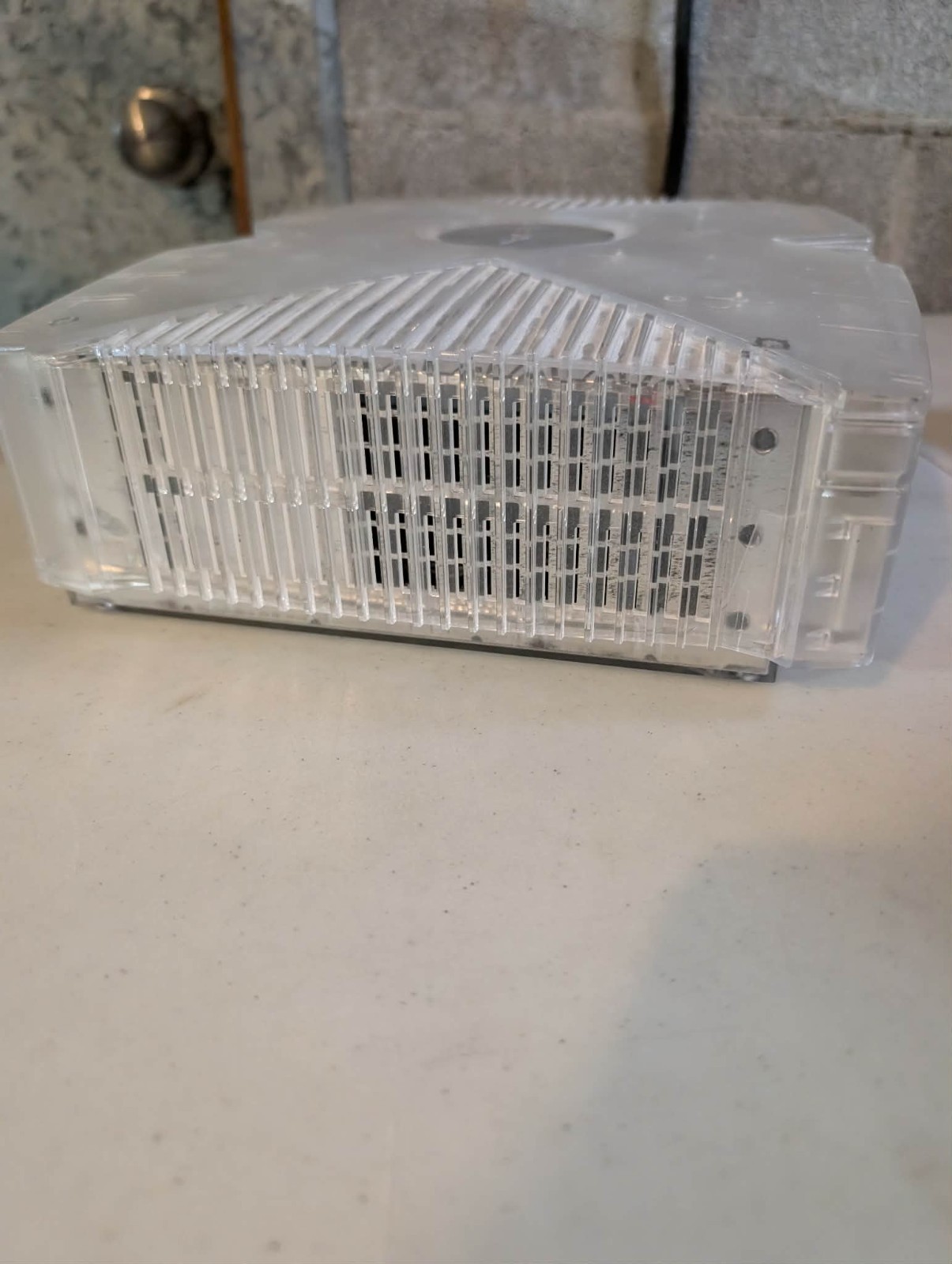 Microsoft Xbox Crystal Limited Edition Translucent Console + 1 CONTROLLER