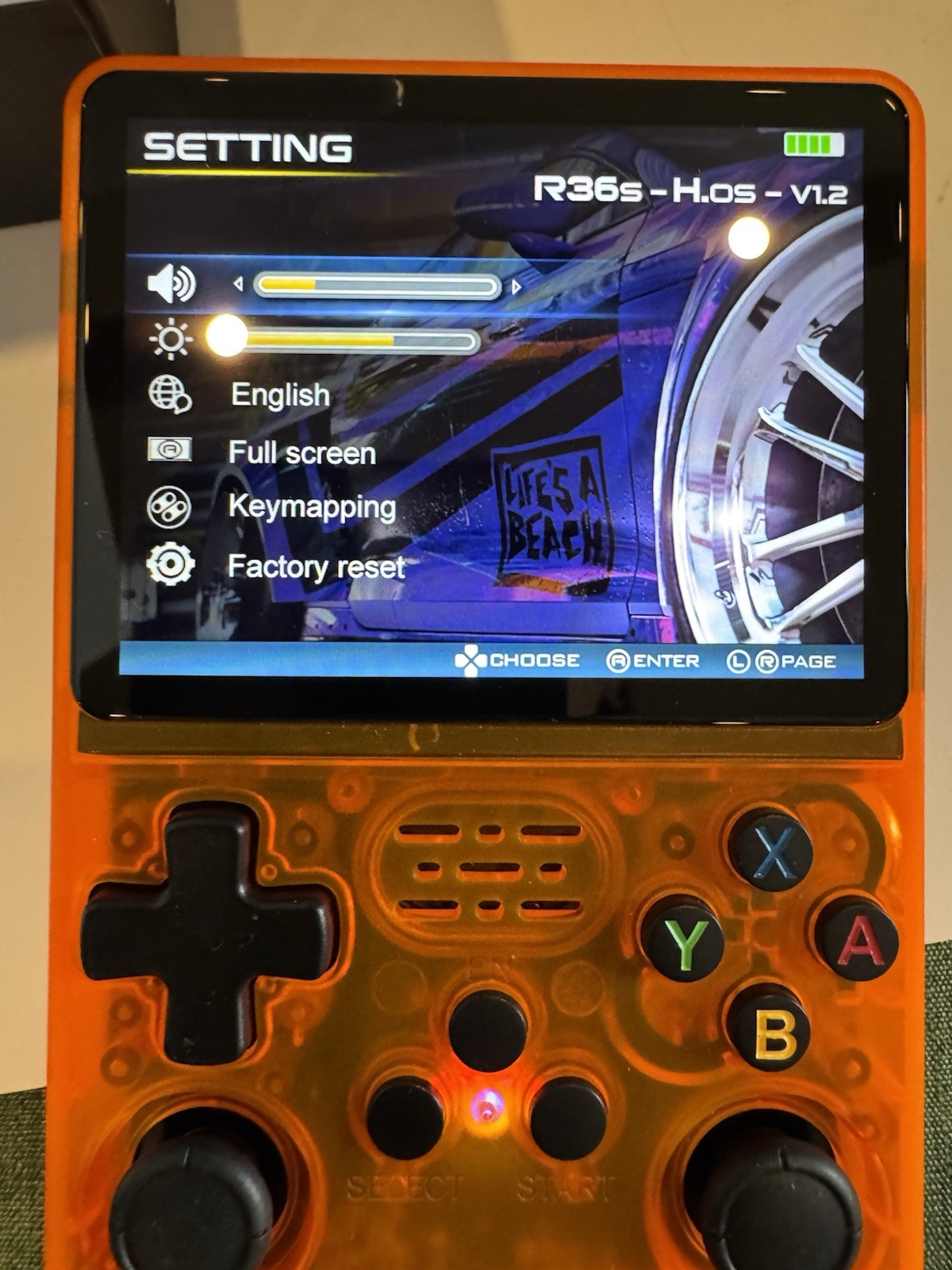 R36S Open Source Handheld Game Console, 3.5″ IPS Screen, 640×480, Orange