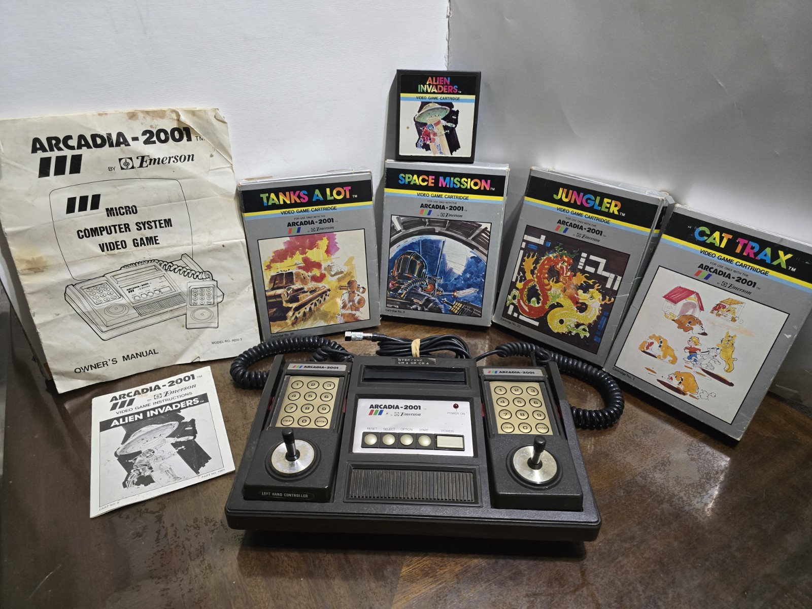 Emerson Arcadia 2001 Video Game Console (1982) Rare with 5 Games plus Manual