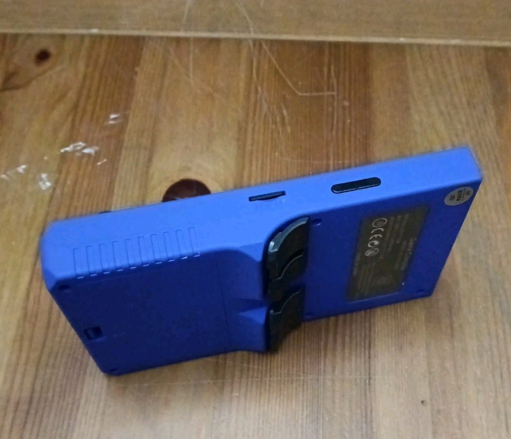 V40 MAX 4000mAh Portable Retro Console Turns On But Locks For Repair