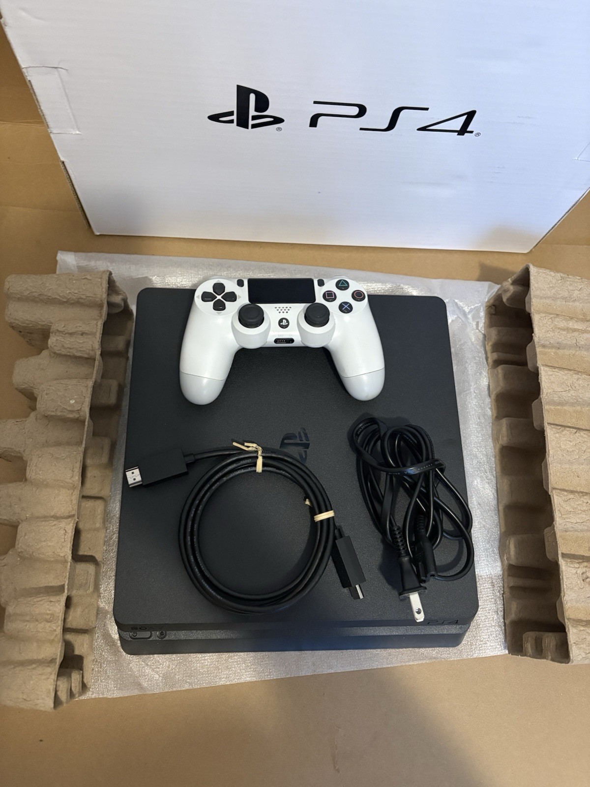 PlayStation 4 Slim 1TB CUH 2215-B Console With Cables & Controller LOW FIRMWARE