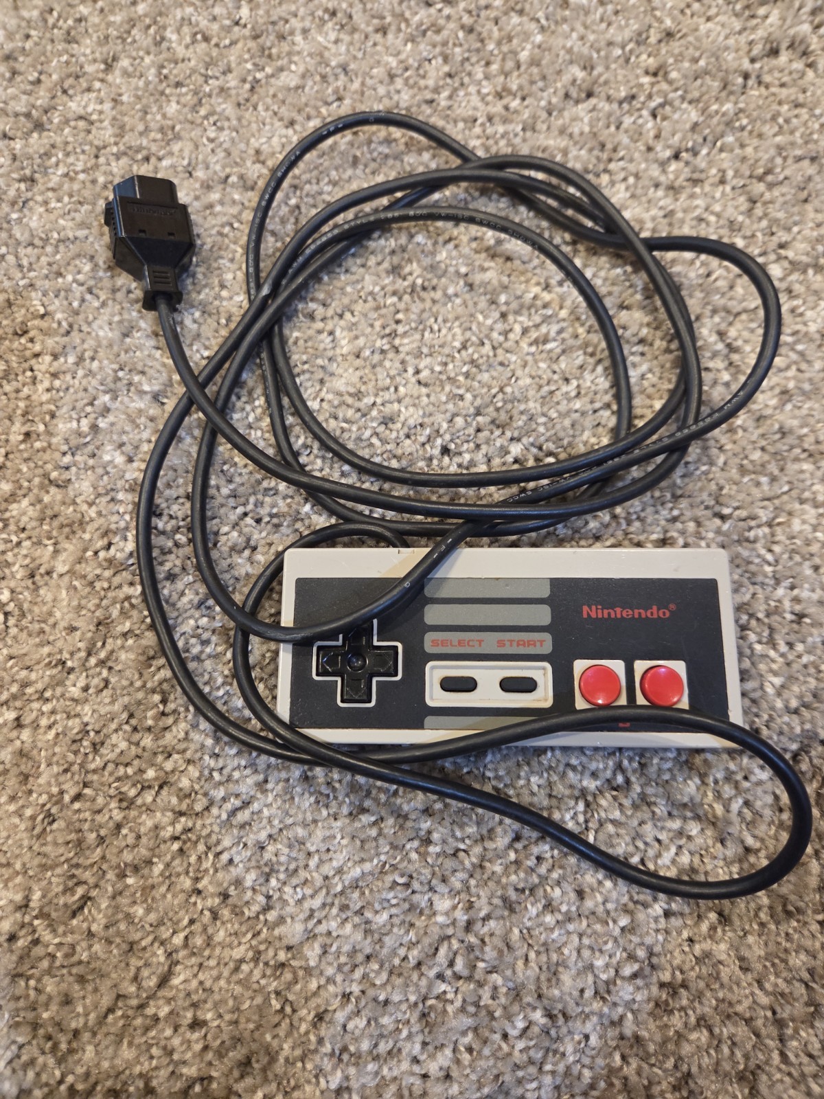 nintendo NES bundle. WORKING.