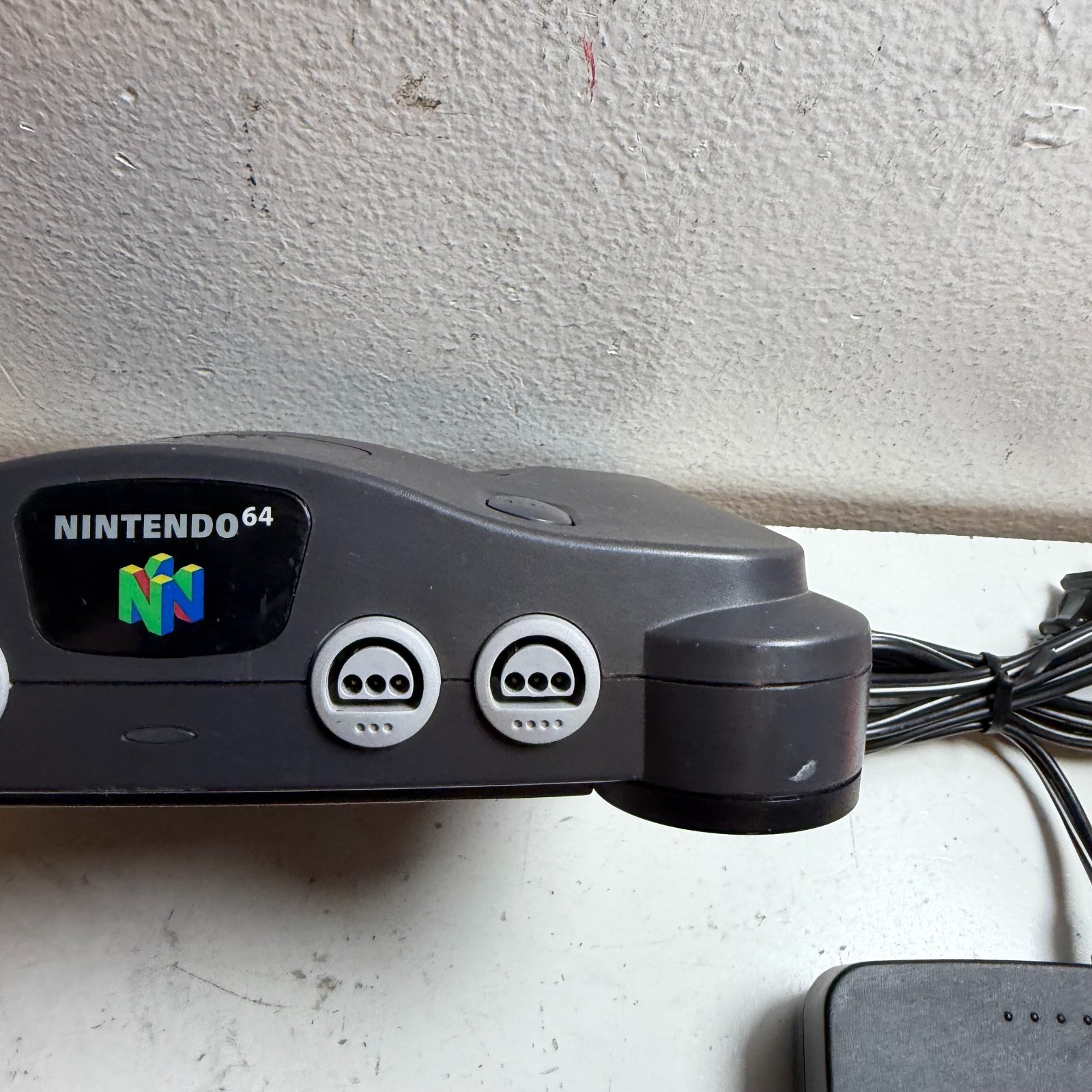 Nintendo 64 NUS-001 Black Wired Video Game Home Console With Controller
