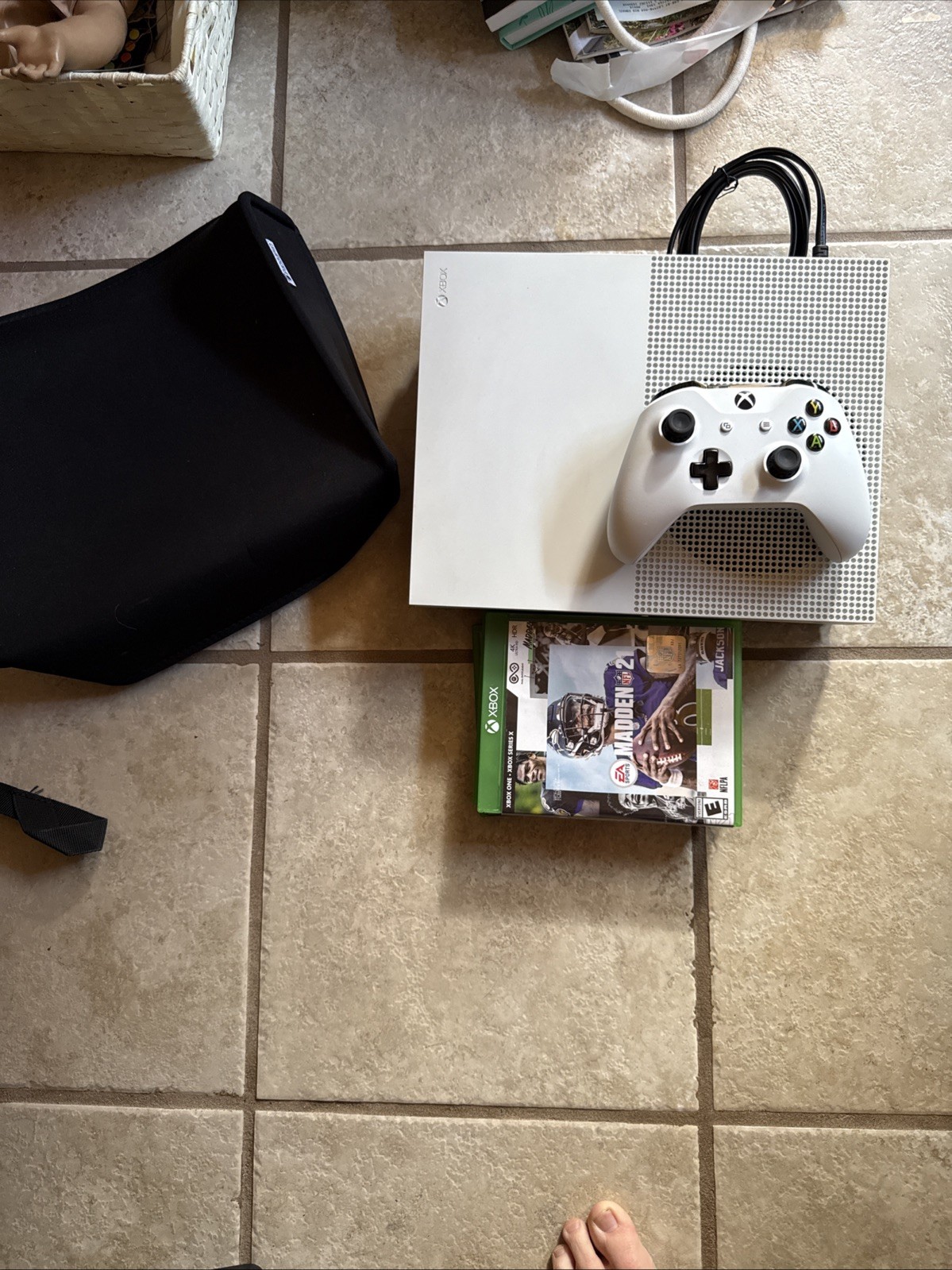Xbox One S Console Bundle Works