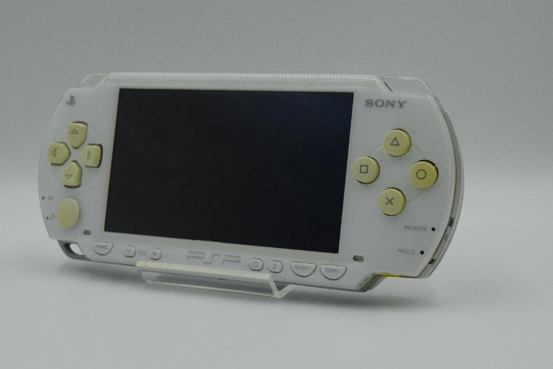 Sony PSP-1000 White Console w/ 32MB Memory Card Tested Region Free Japan