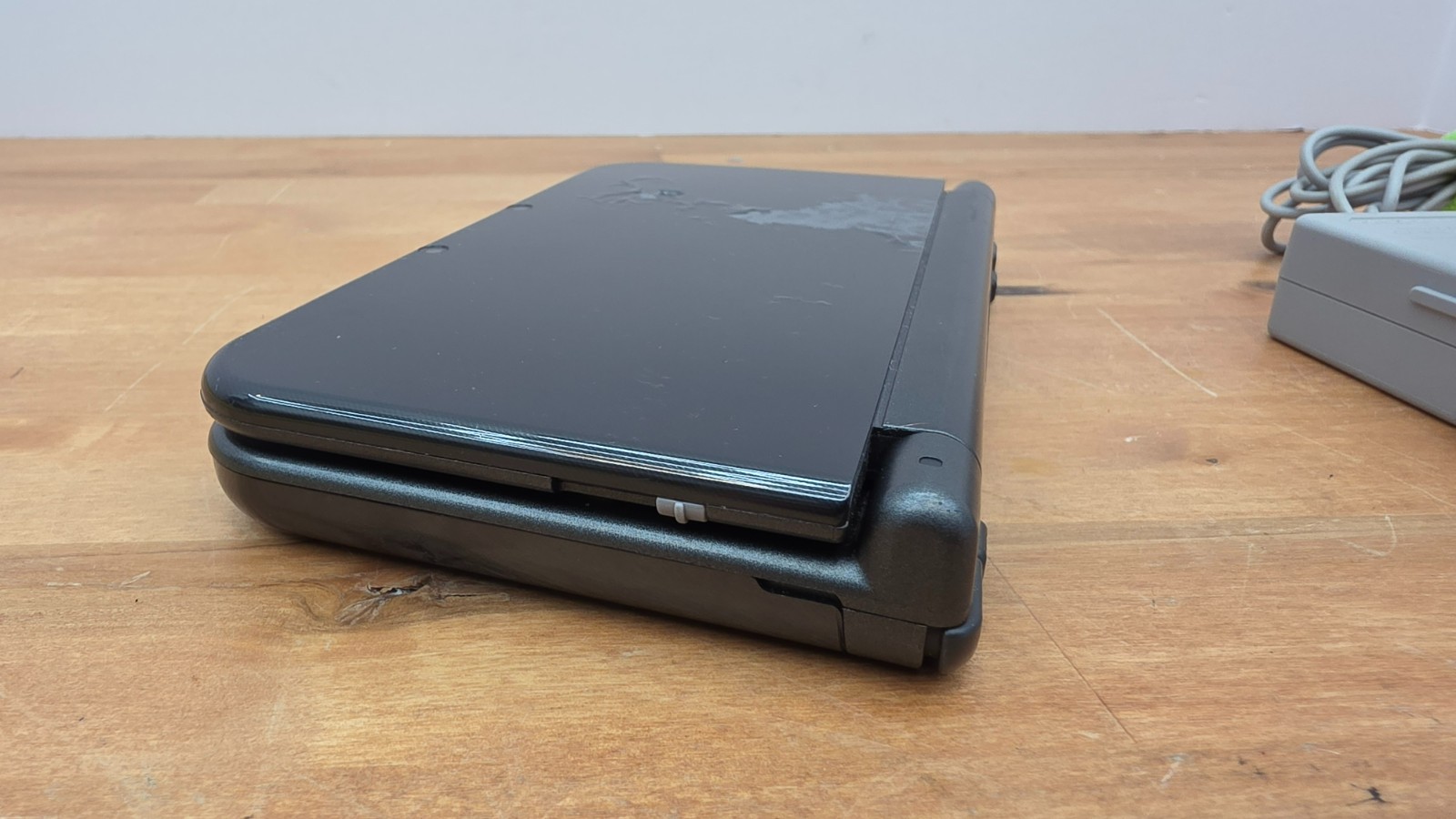 Nintendo New 3DS XL 4GB Black Gray Console System Tested With Charger!
