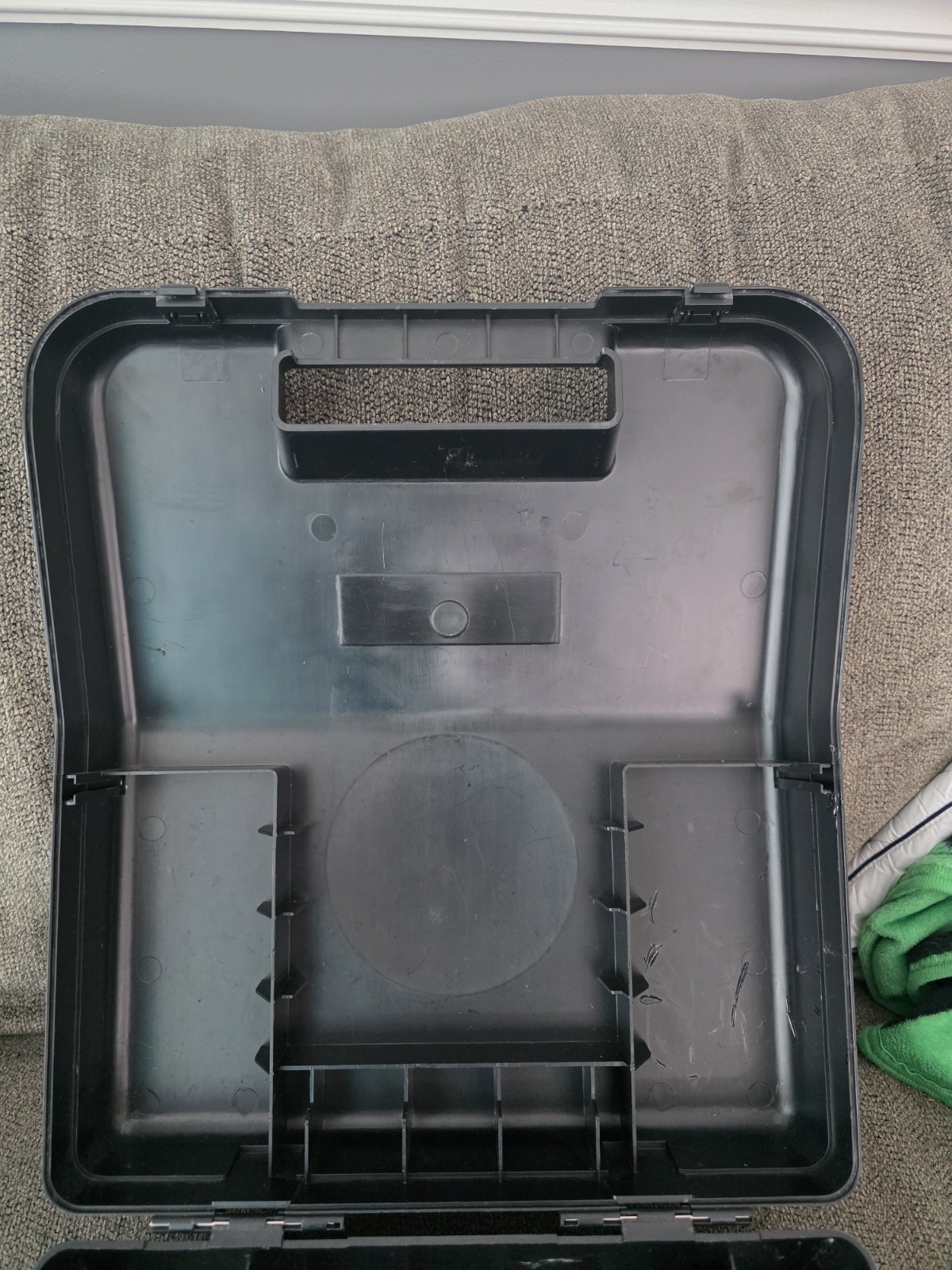 TURBOGRAFX-16 TG16 CD SYSTEM STORAGE CARRYING CASE PINS & HINGES ARE EXCELLENT!